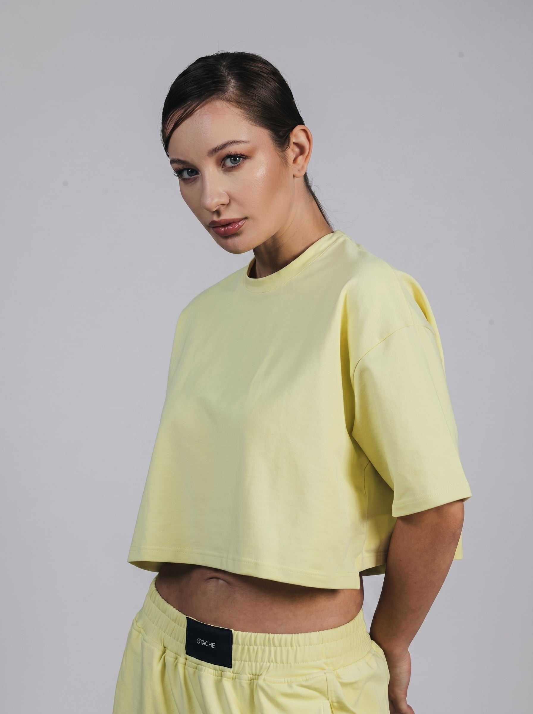 Statement Set in yellow