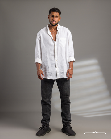 Button down linen shirt in White