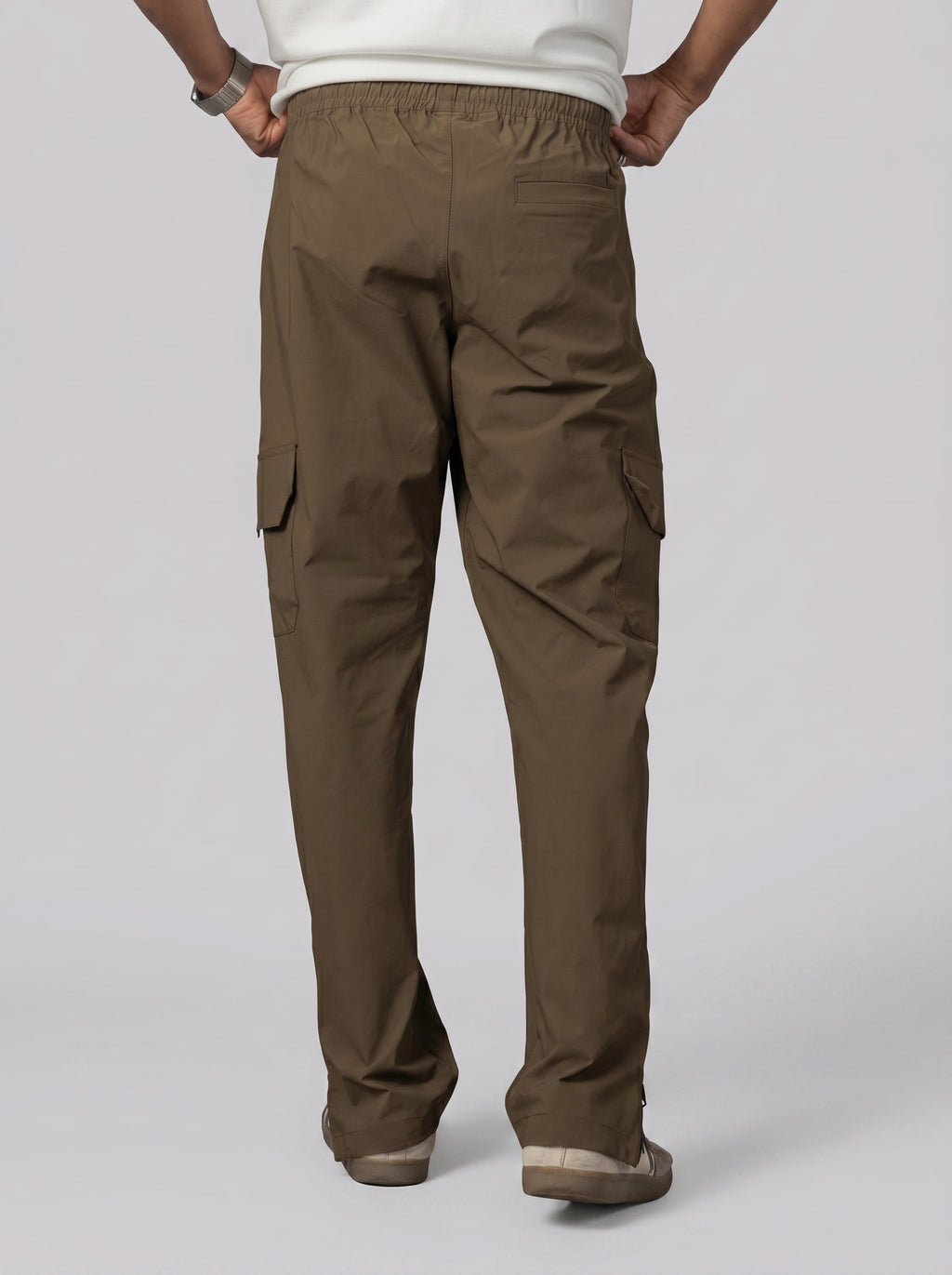 Baggy pants in Brown