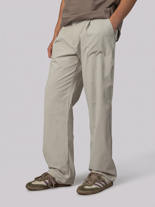 Classic pants volume 4 in Beige