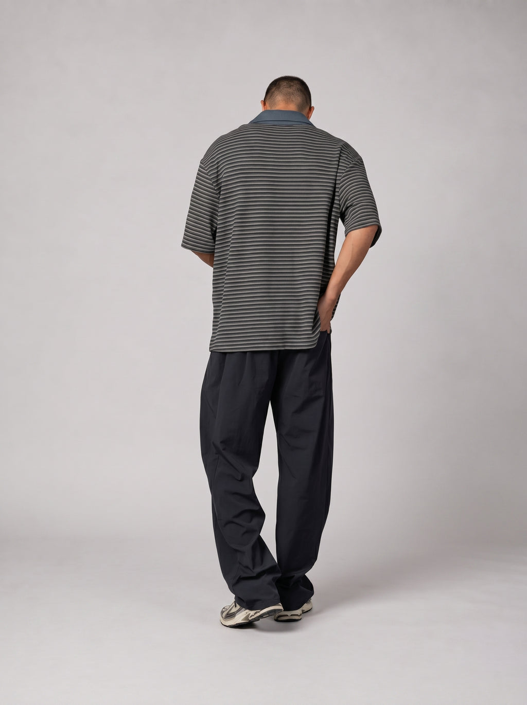 Contrast Collar knit Polo in Grey
