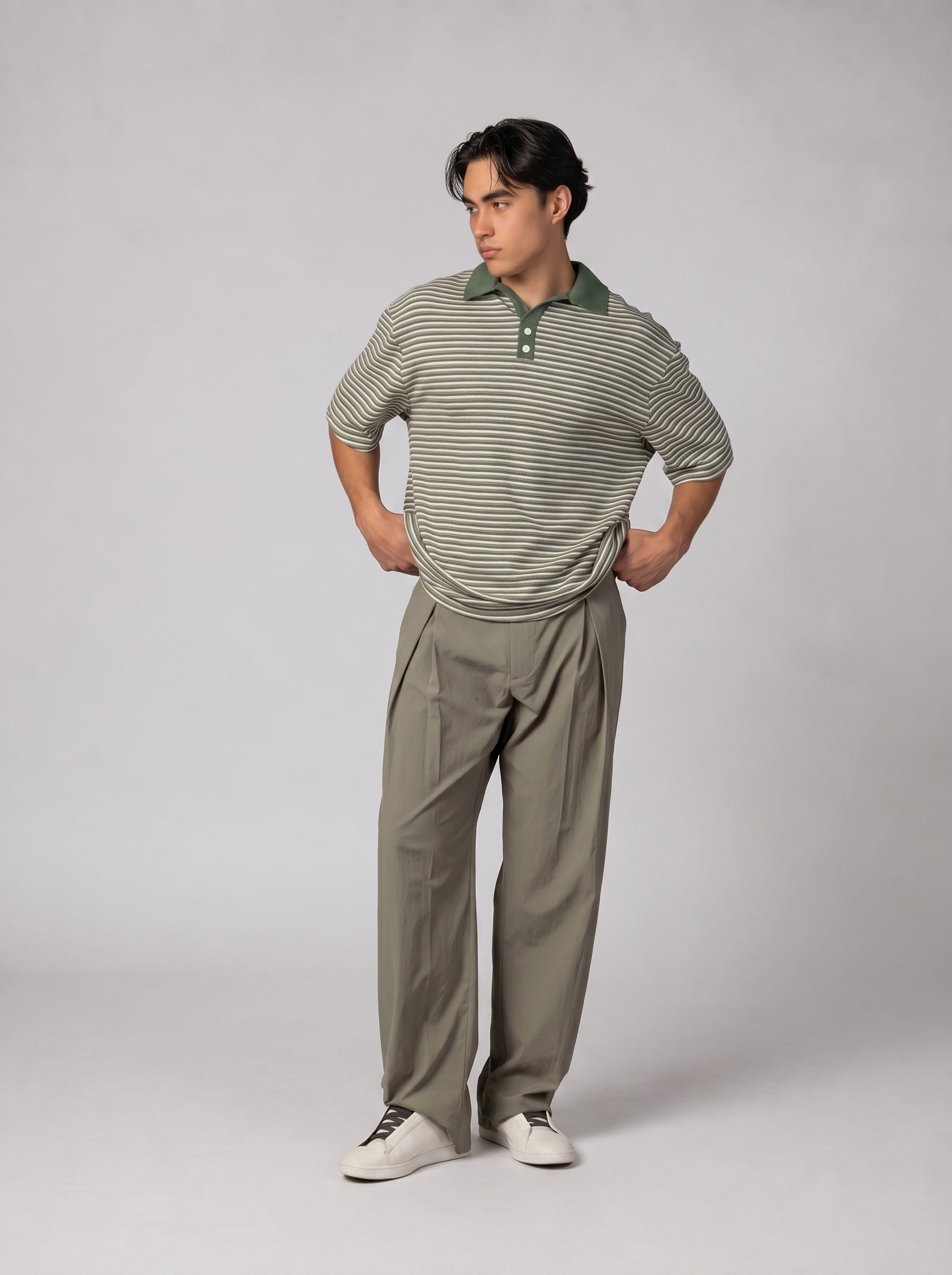 Contrast Collar knit Polo in Light Olive