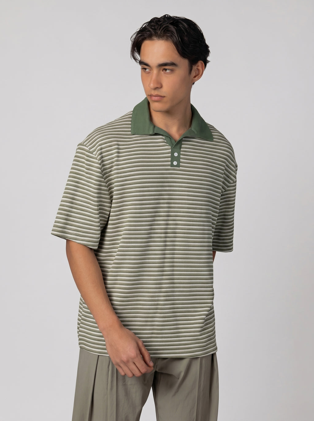 Contrast Collar knit Polo in Light Olive
