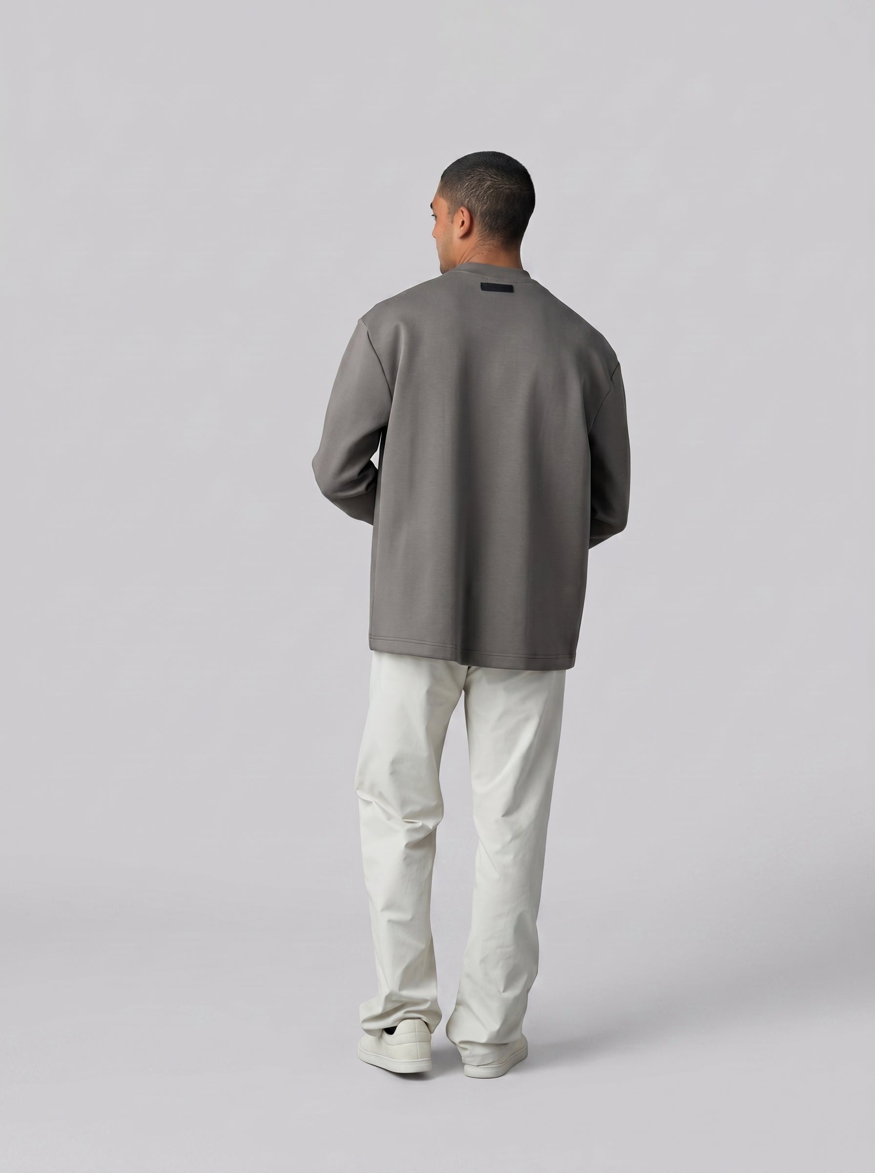 Crew Neck Sweatshirt in Brown Volume 2