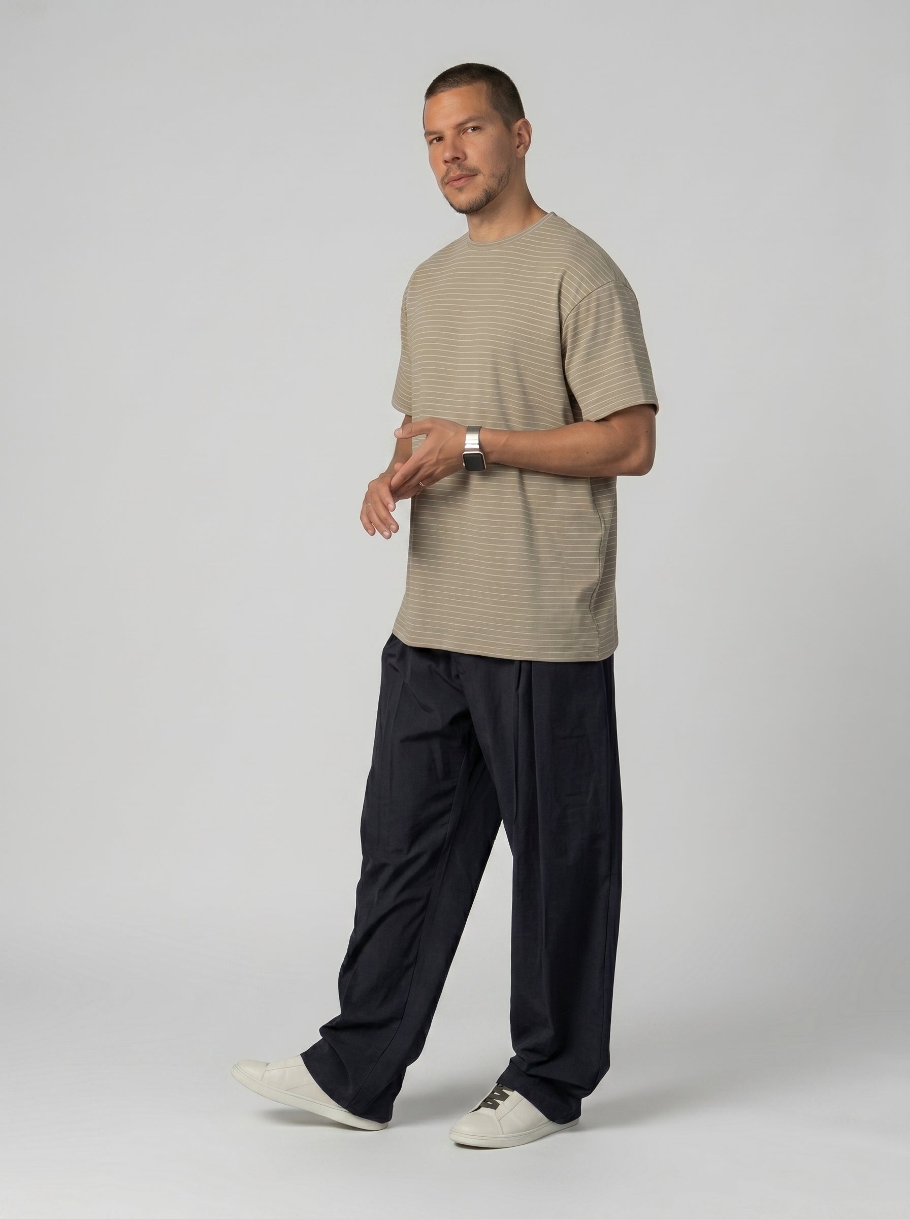 Crew neck Striped Knit T-Shirt in Biege