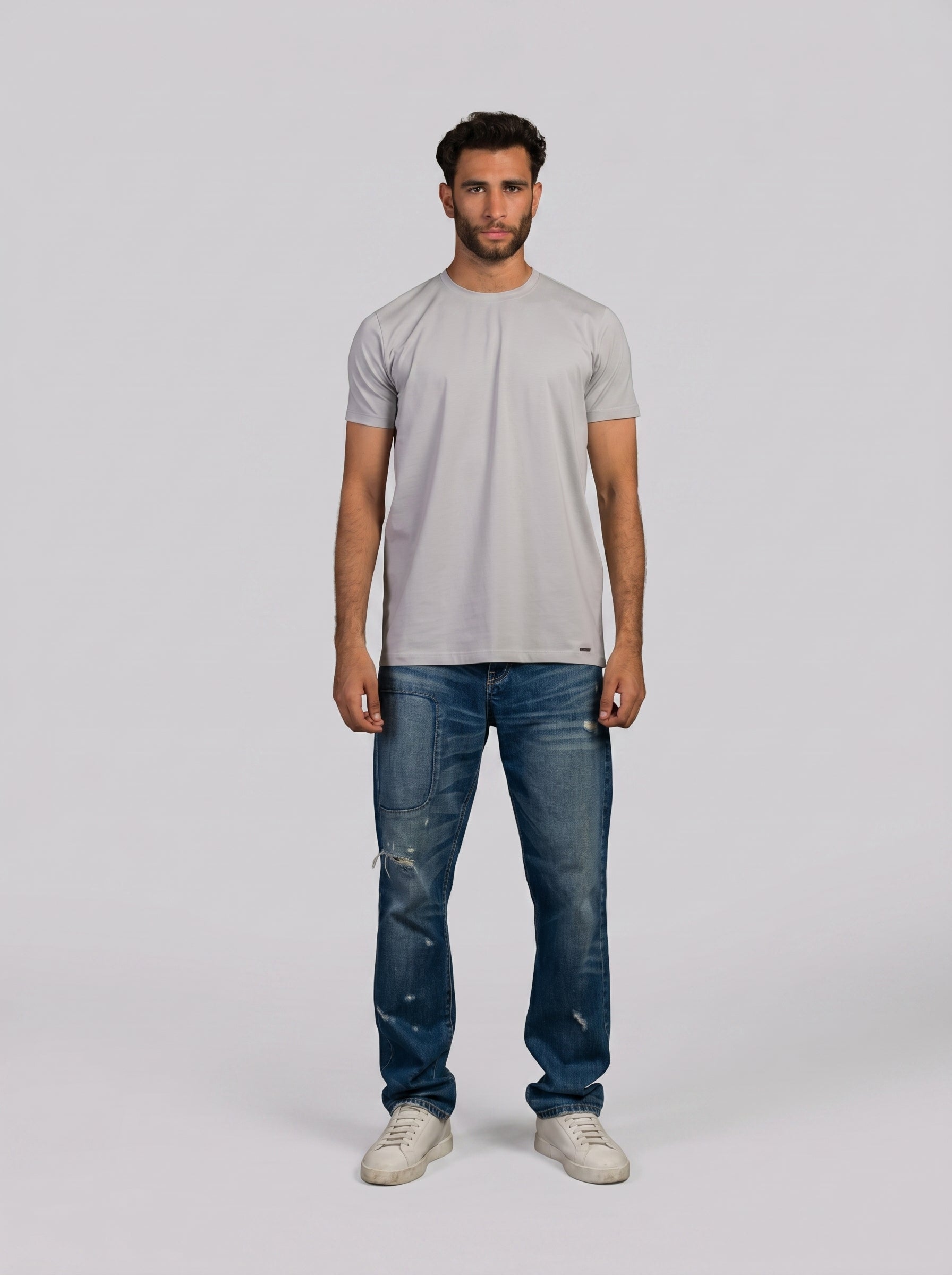 Curved Back O-Neck T-shirt in Light Grey