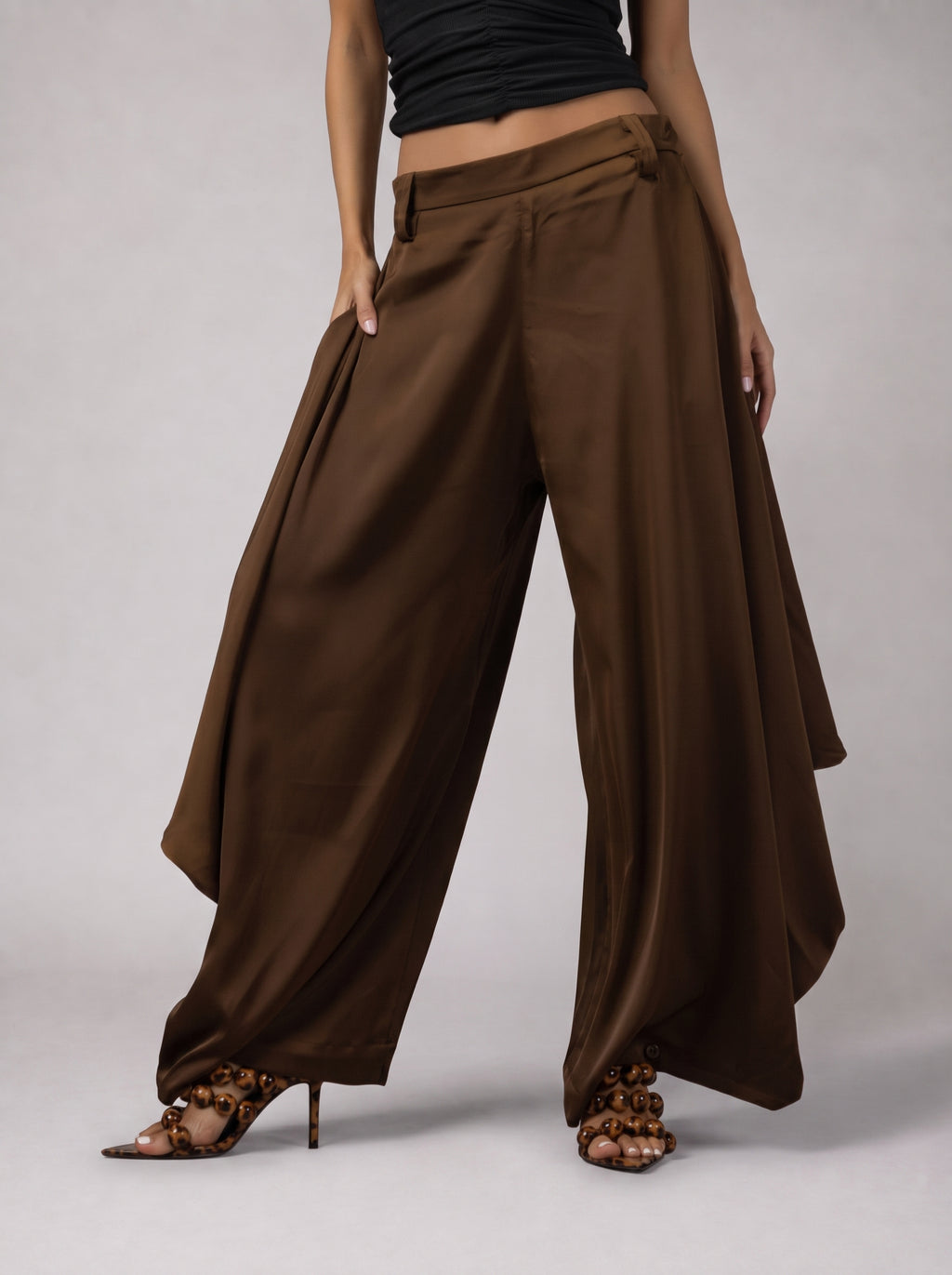 DRAPÉ Satin Pants in Brown