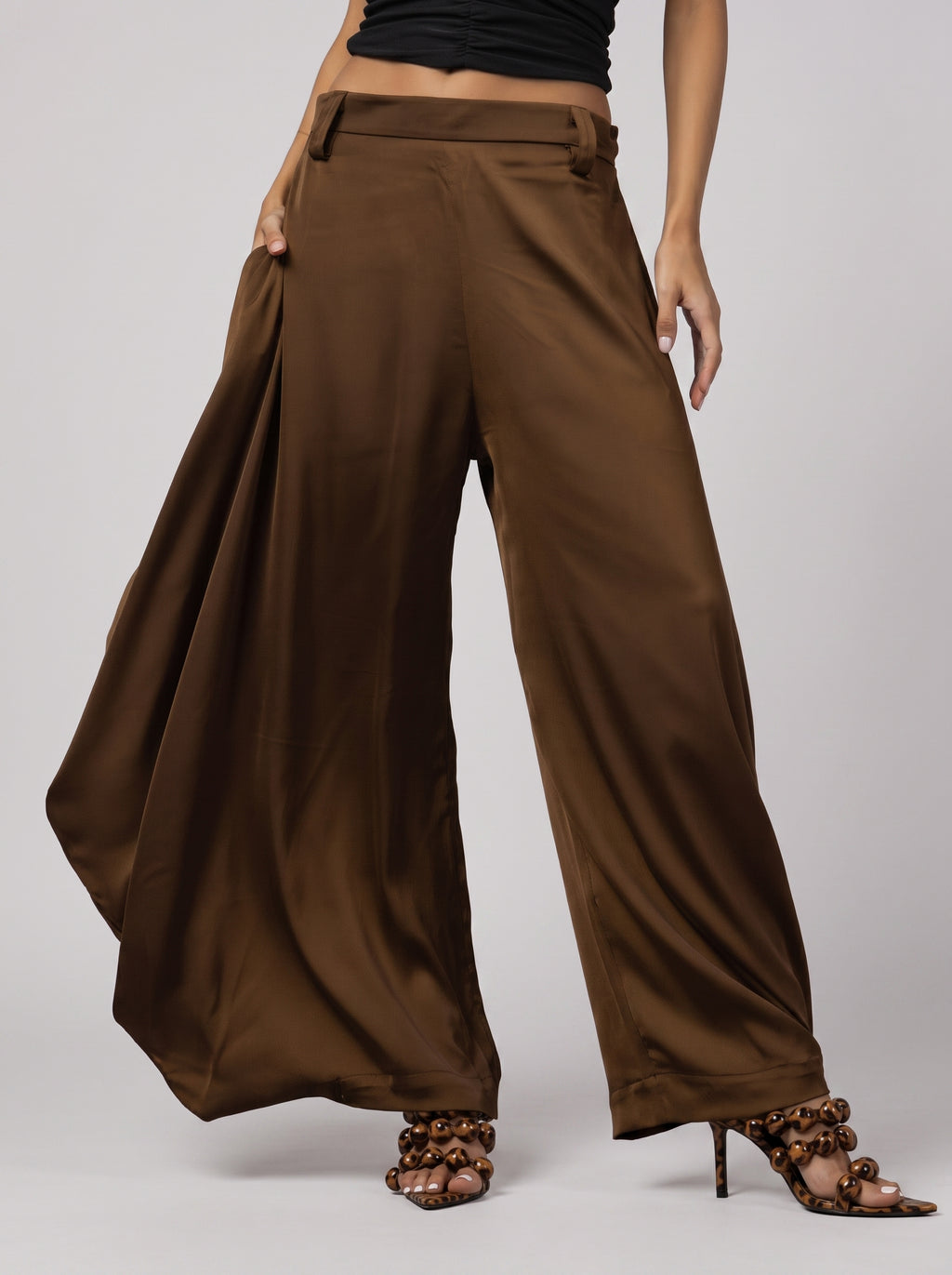 DRAPÉ Satin Pants in Brown