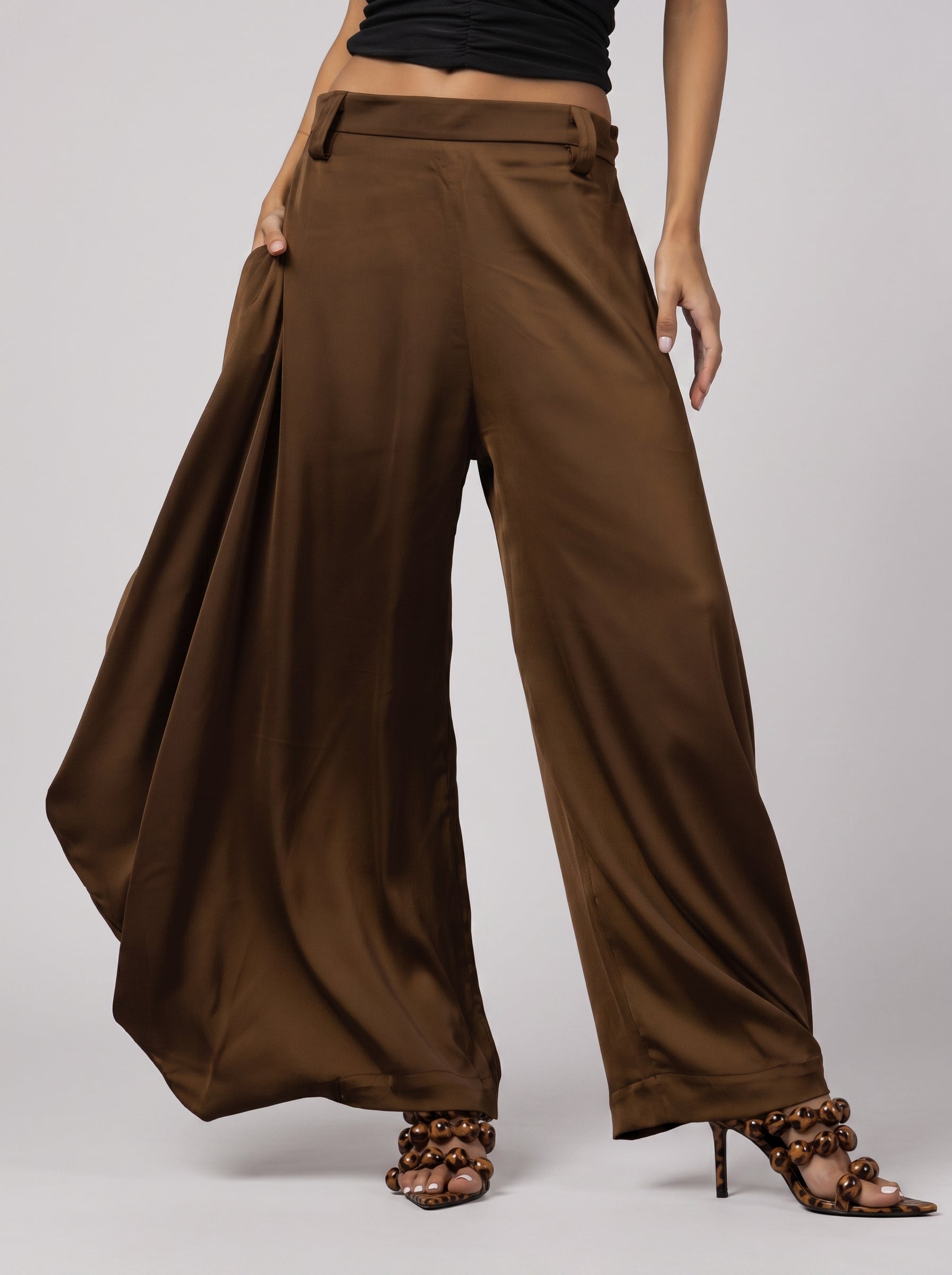 DRAPÉ Satin Pants in Brown