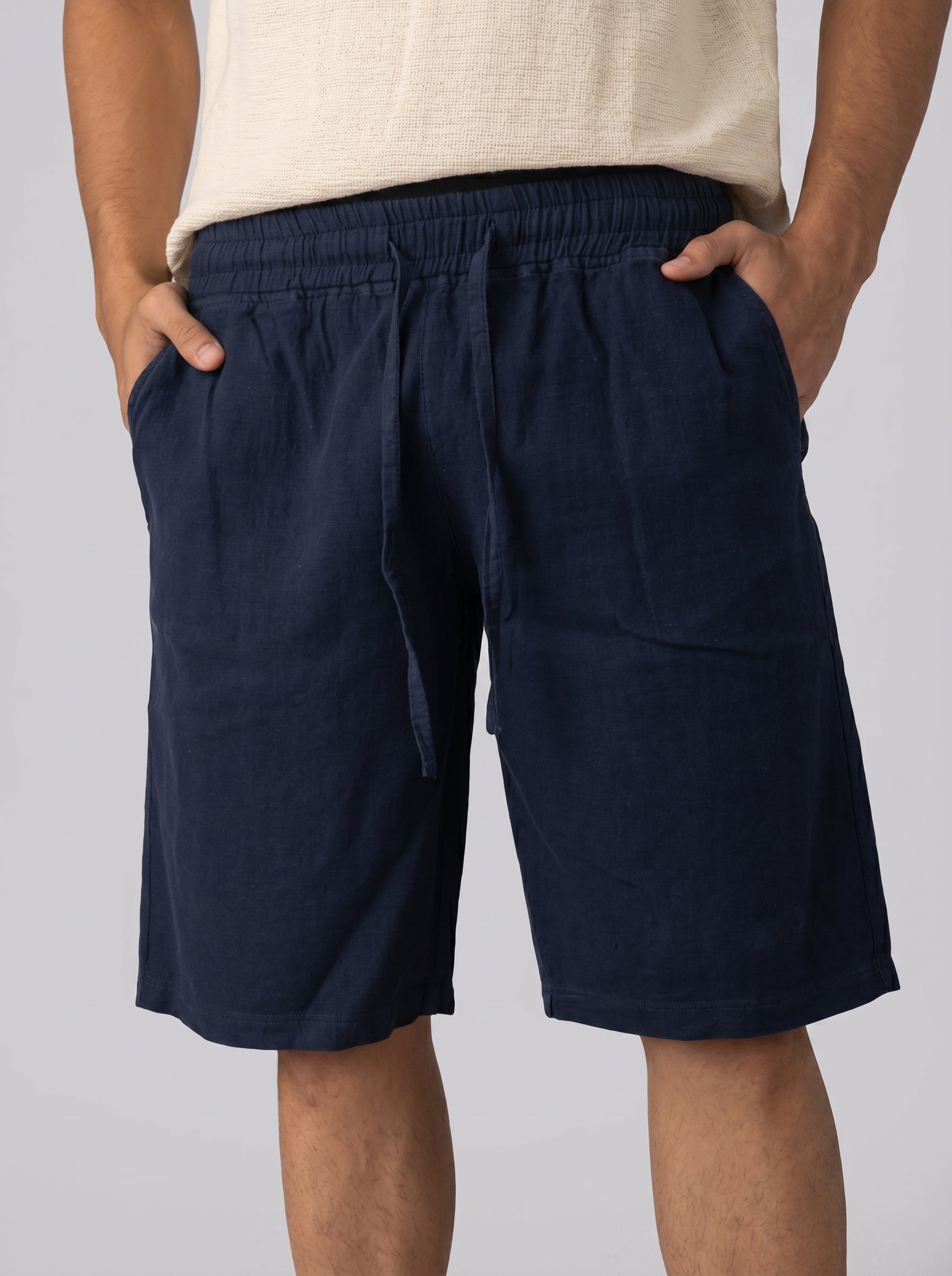 Linen Drawstring Short in Navy blue