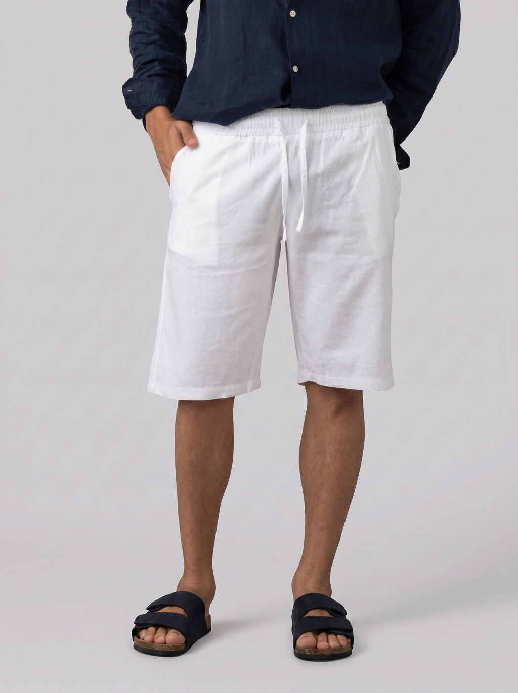 Linen Drawstring Short in White