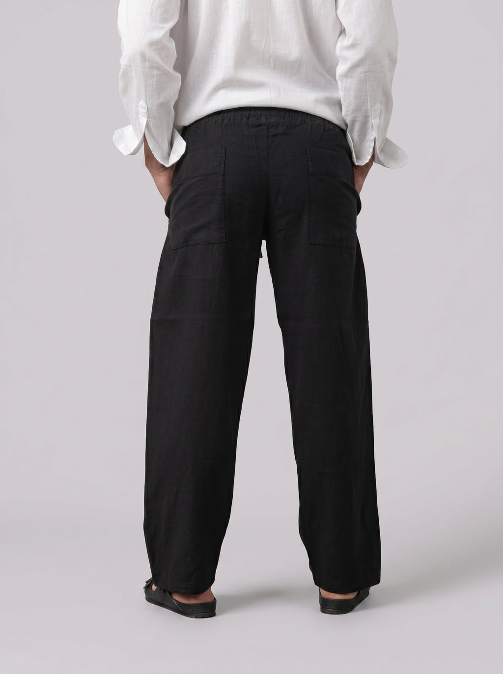 Linen Relaxed Pants in Black