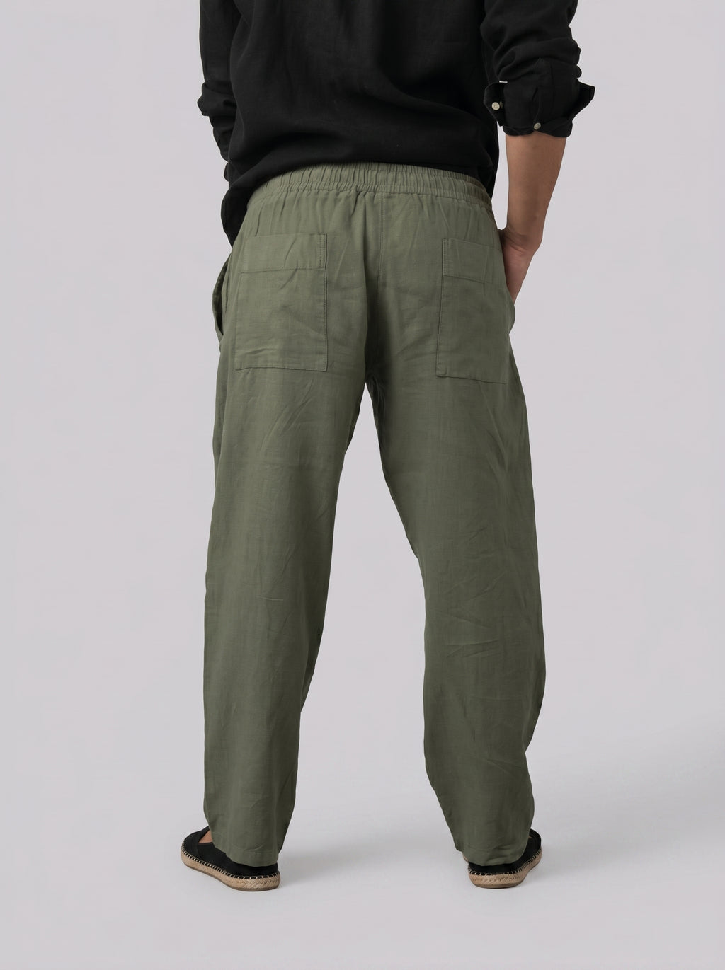 Linen Relaxed Pants in Olive