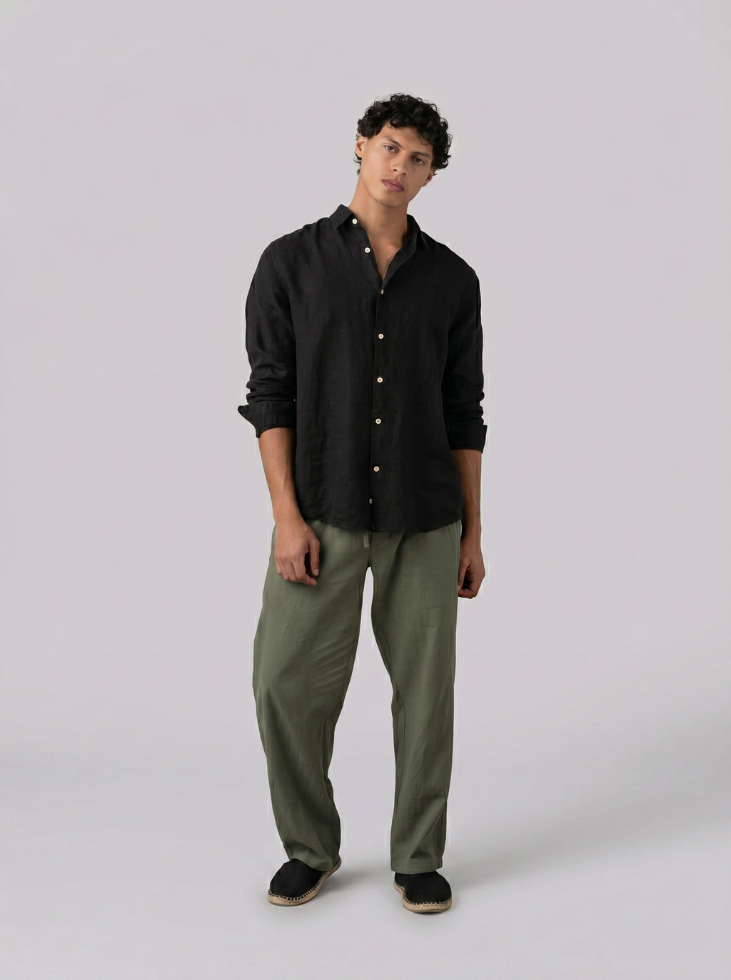 Linen Relaxed Pants in Olive