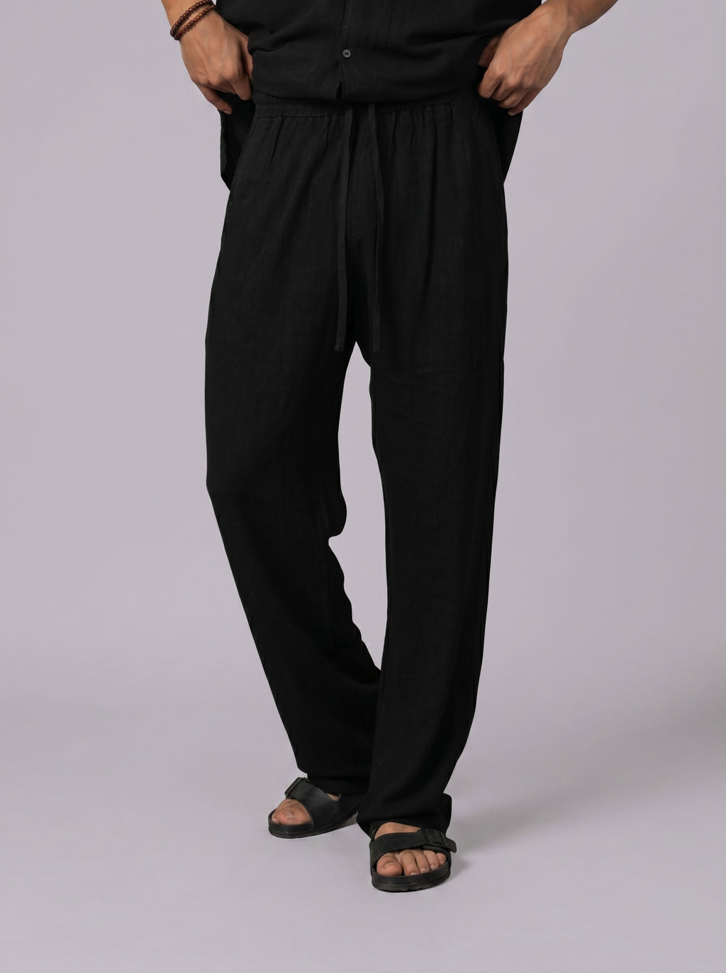 Linen set volume 2 in Black