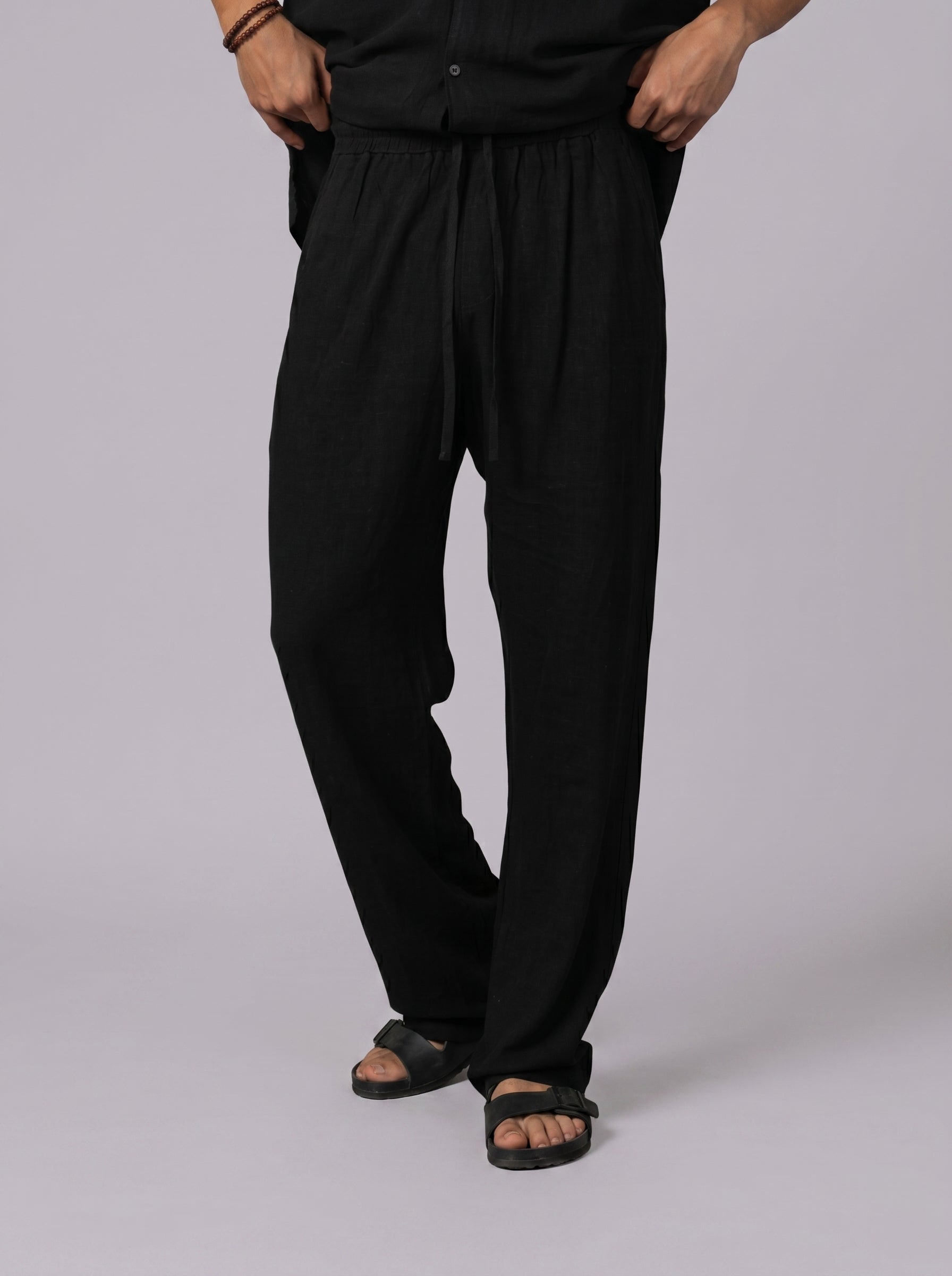 Linen set volume 2 in Black