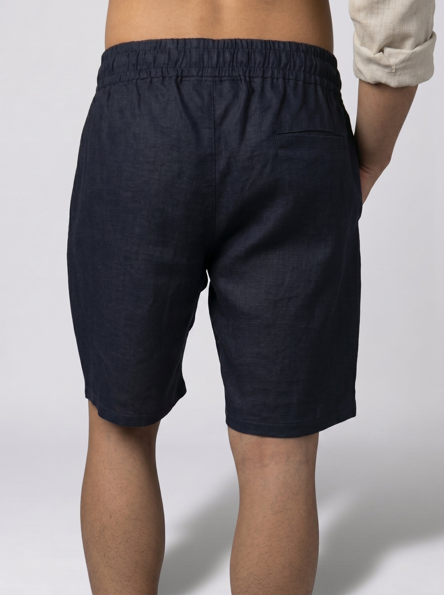Linen short volume 2 in Navy blue