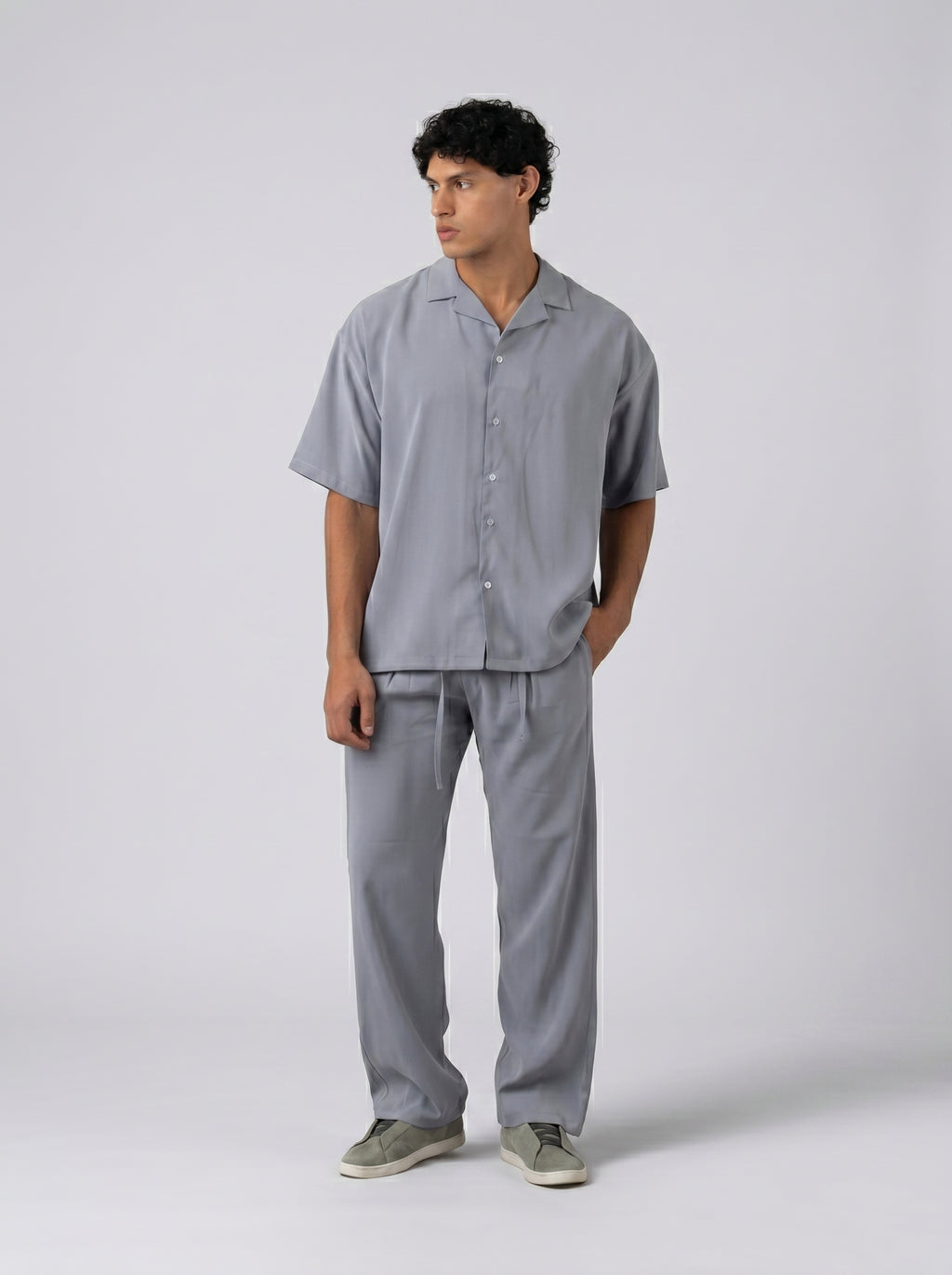 Lounge Set in Light Grey