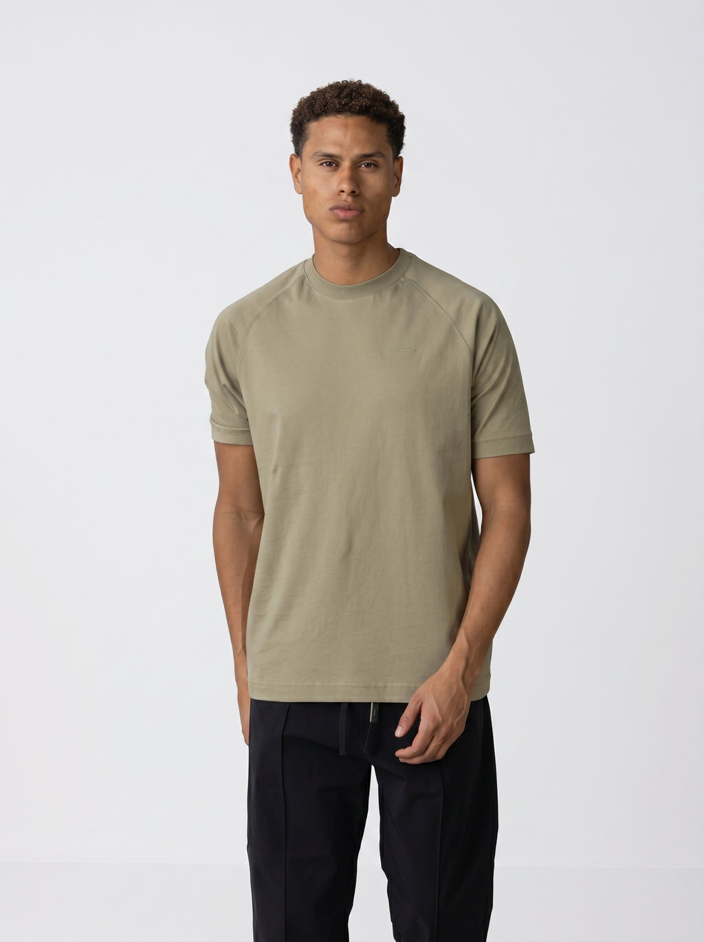 Raglan Rubber Icon in Regular Fit in Light Olive