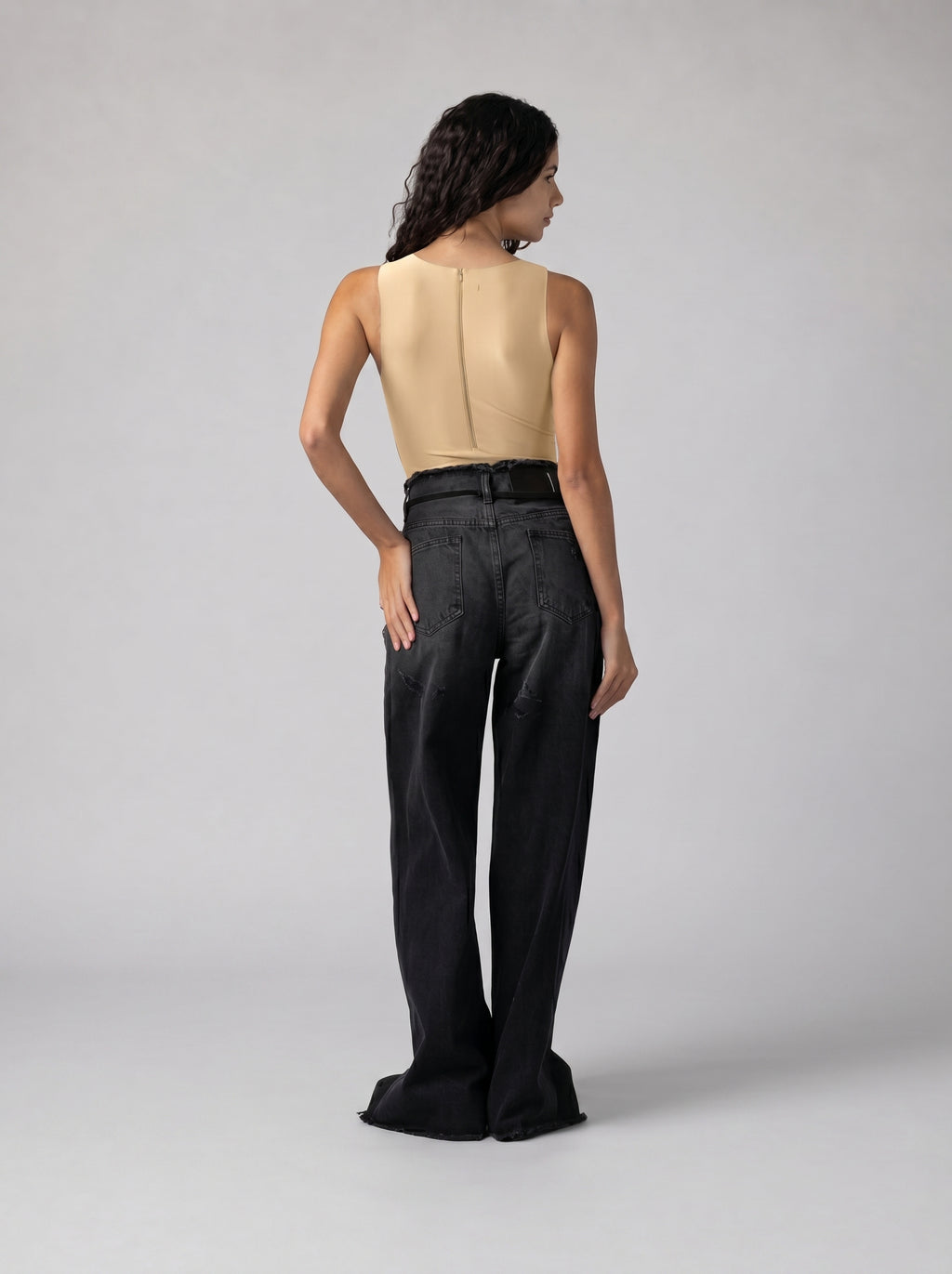 Raw Edge top Volume 2 in Beige
