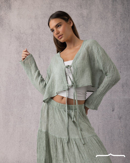 Slit skirt linen set in pistage