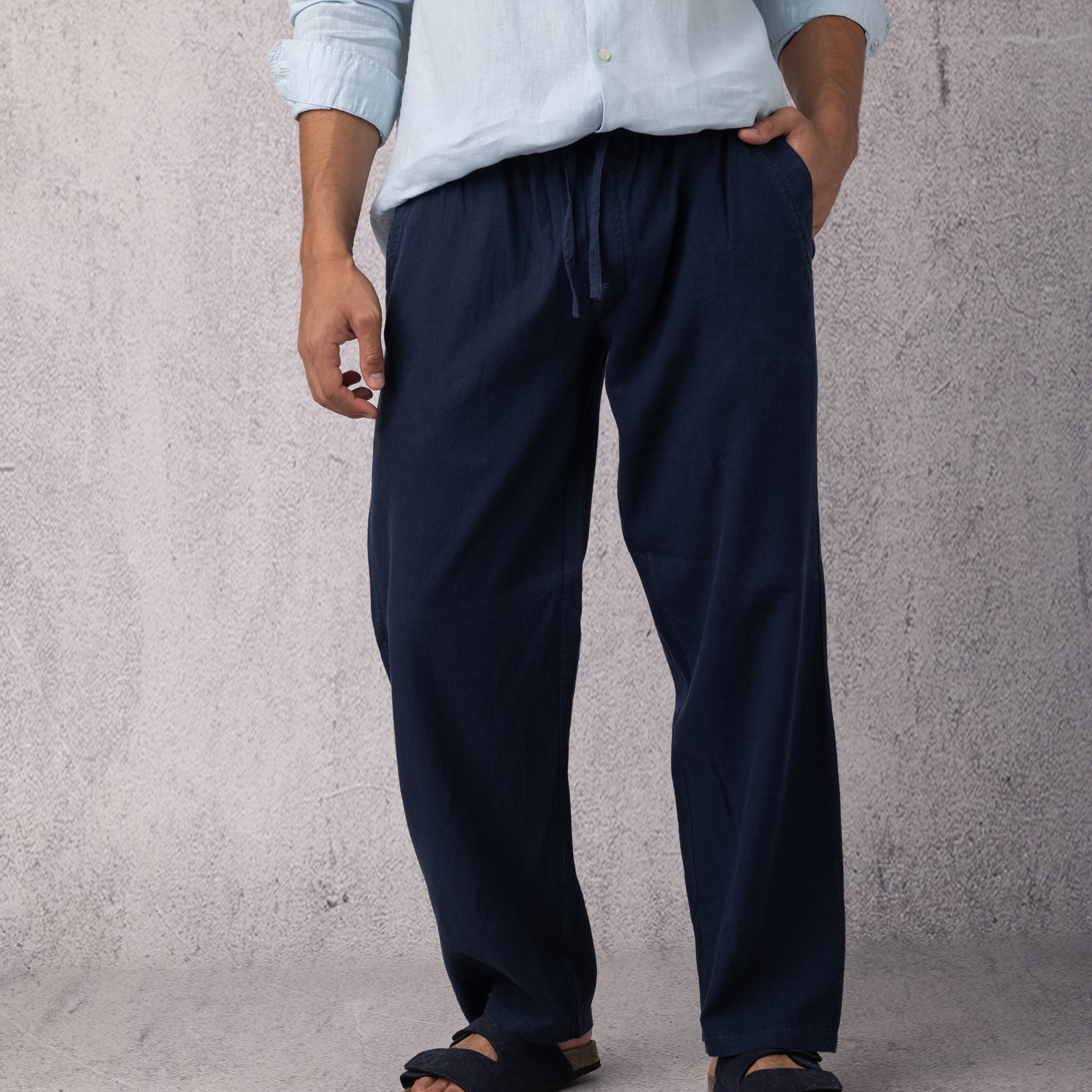 Linen Relaxed Pants in Navy Blue