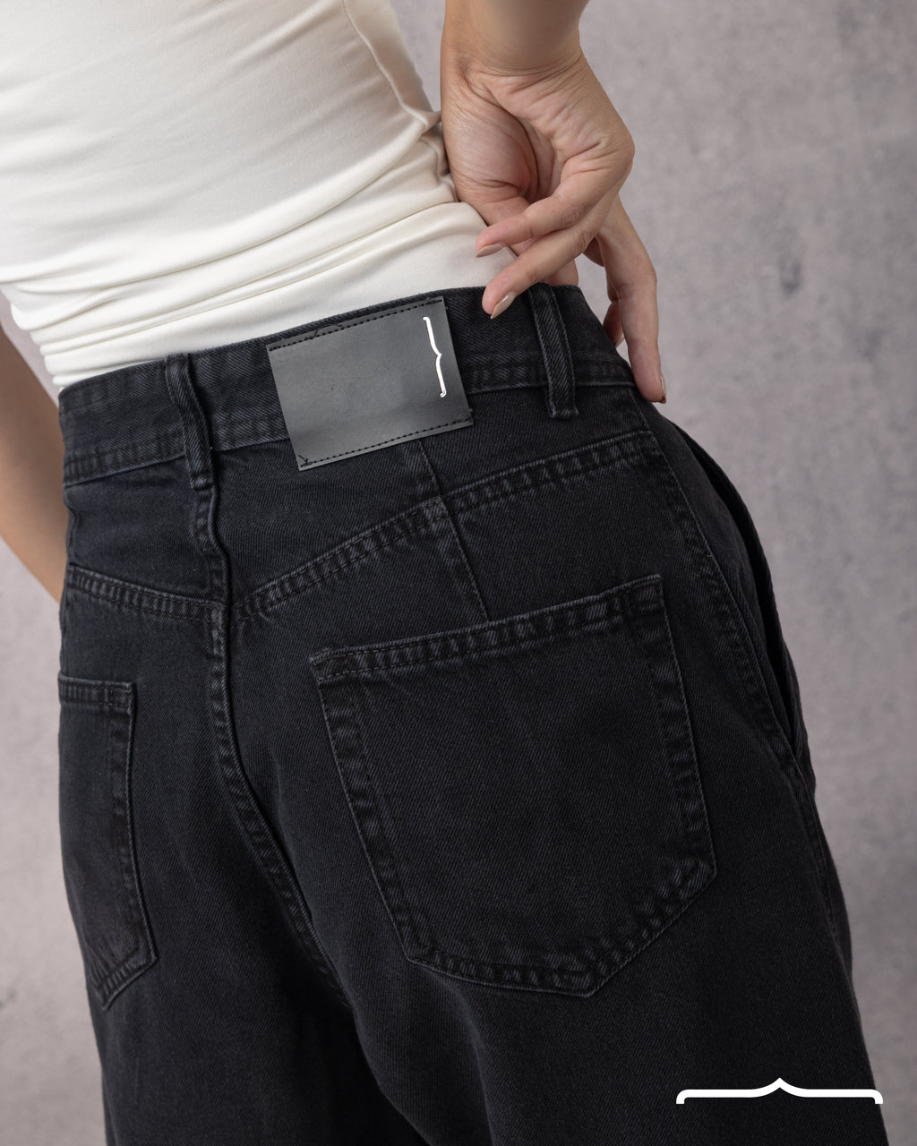 mom fit black jeans for women