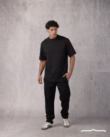 Edge-Cut Oversized Tee in Black