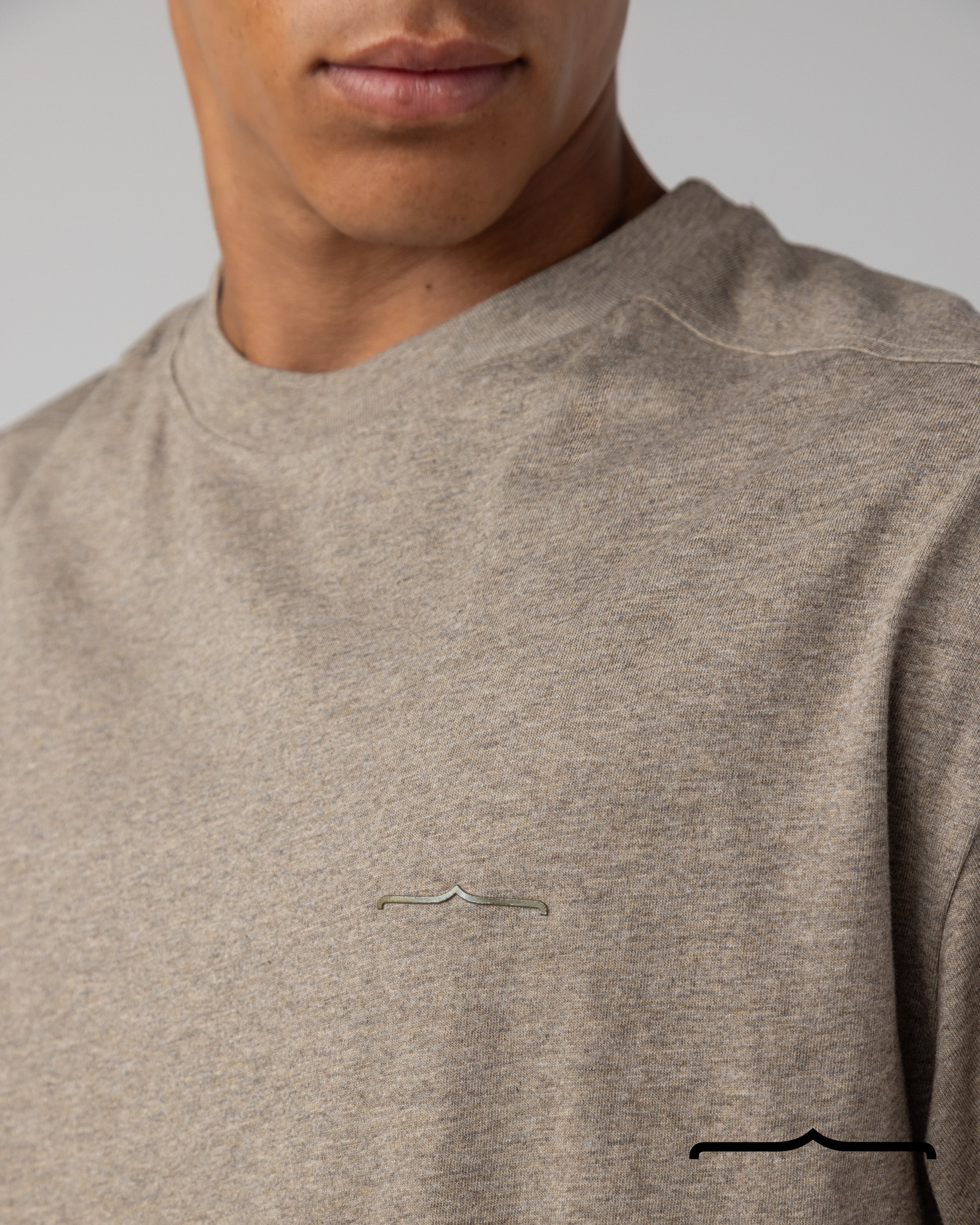 Chenille T-shirt in Coffee Brown