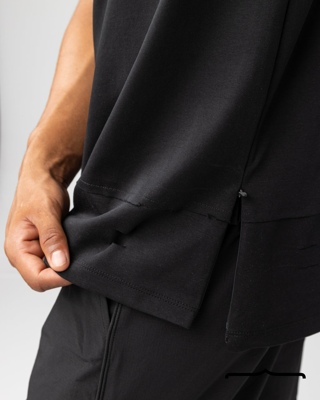 Side Zipper T- shirt Volume 3 in Black