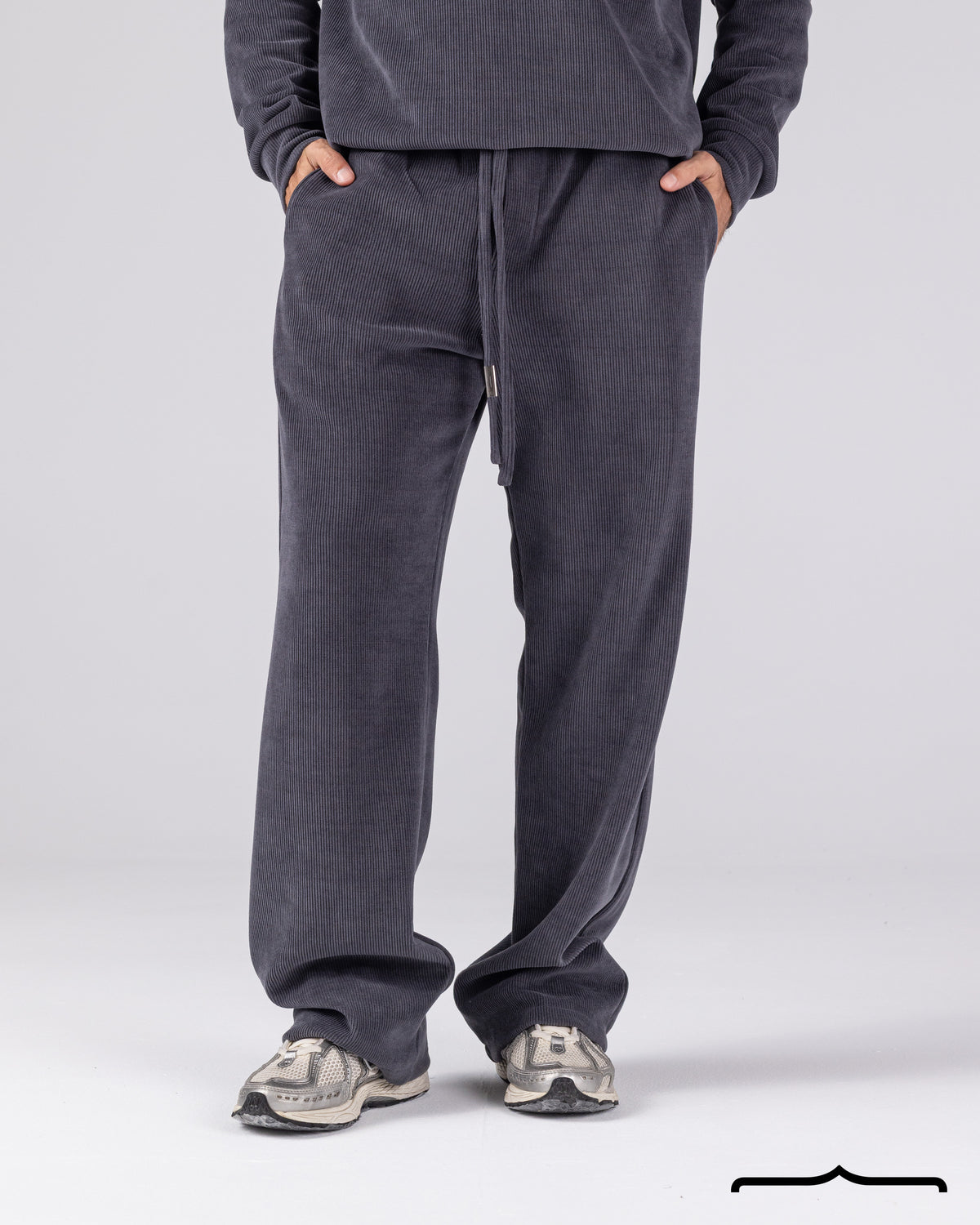Textured Pants Set in Dark Grey