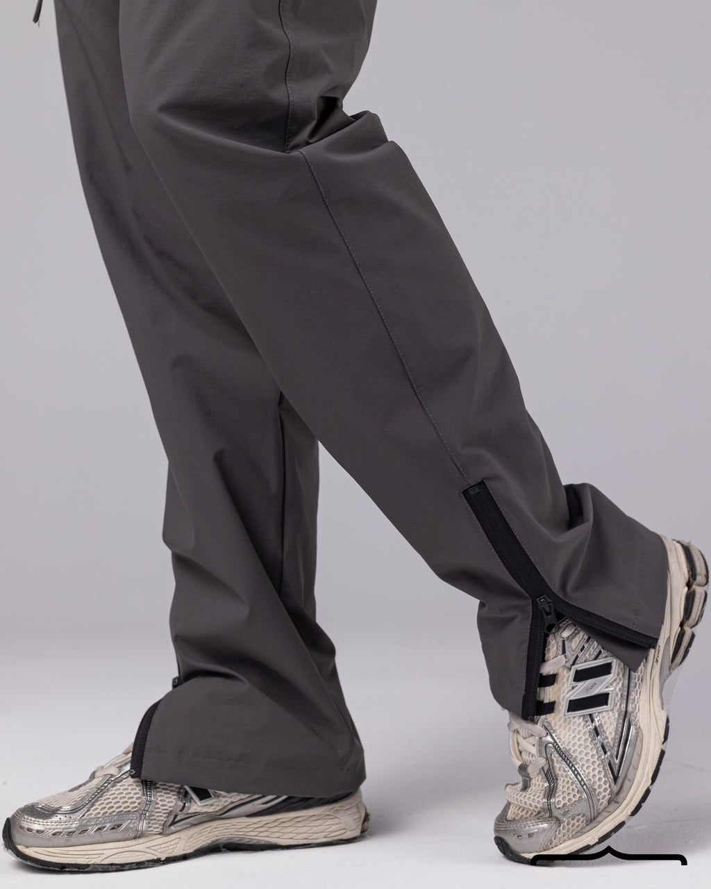 Side Zipper Pants in Grey