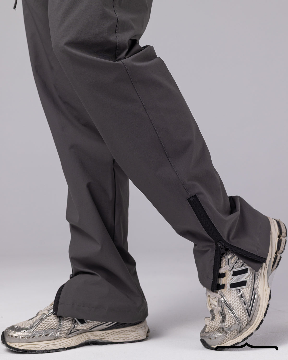 Side Zipper Pants in Grey