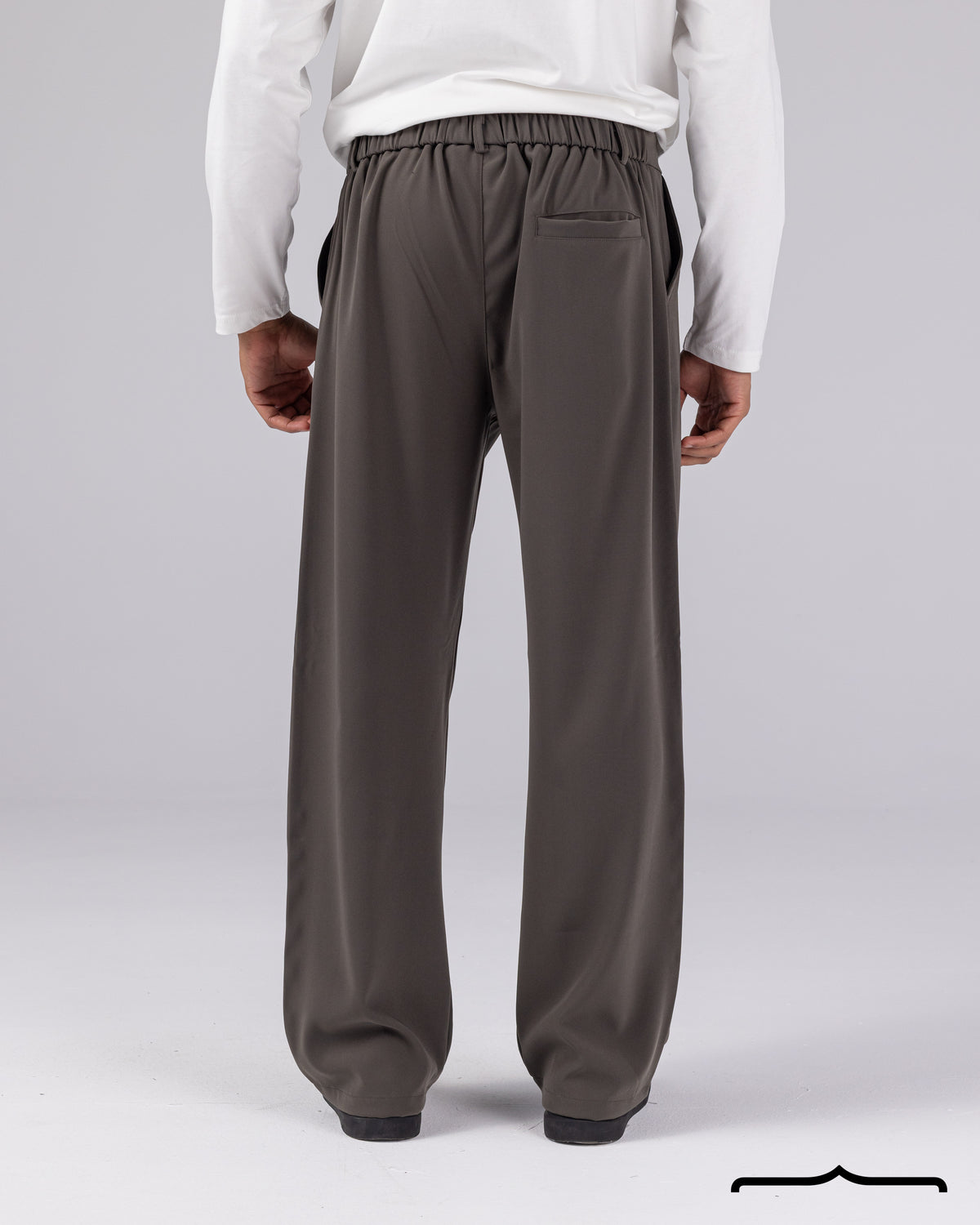 Classic Pants Volume 6 in Olive