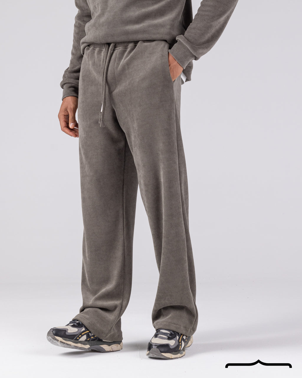 Textured Pants Set in Olive