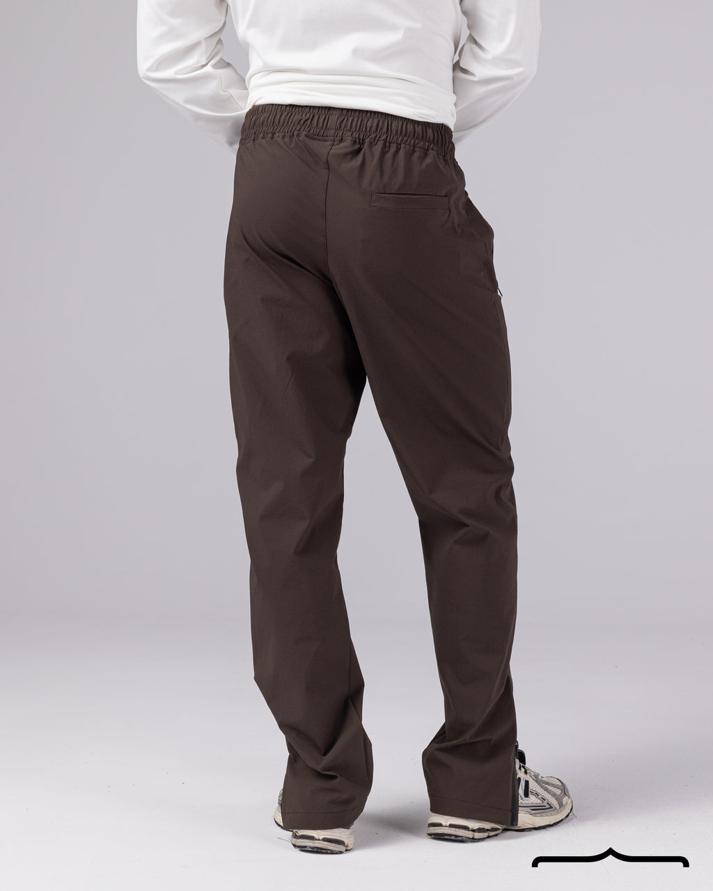 Side Zipper Pants in Brown