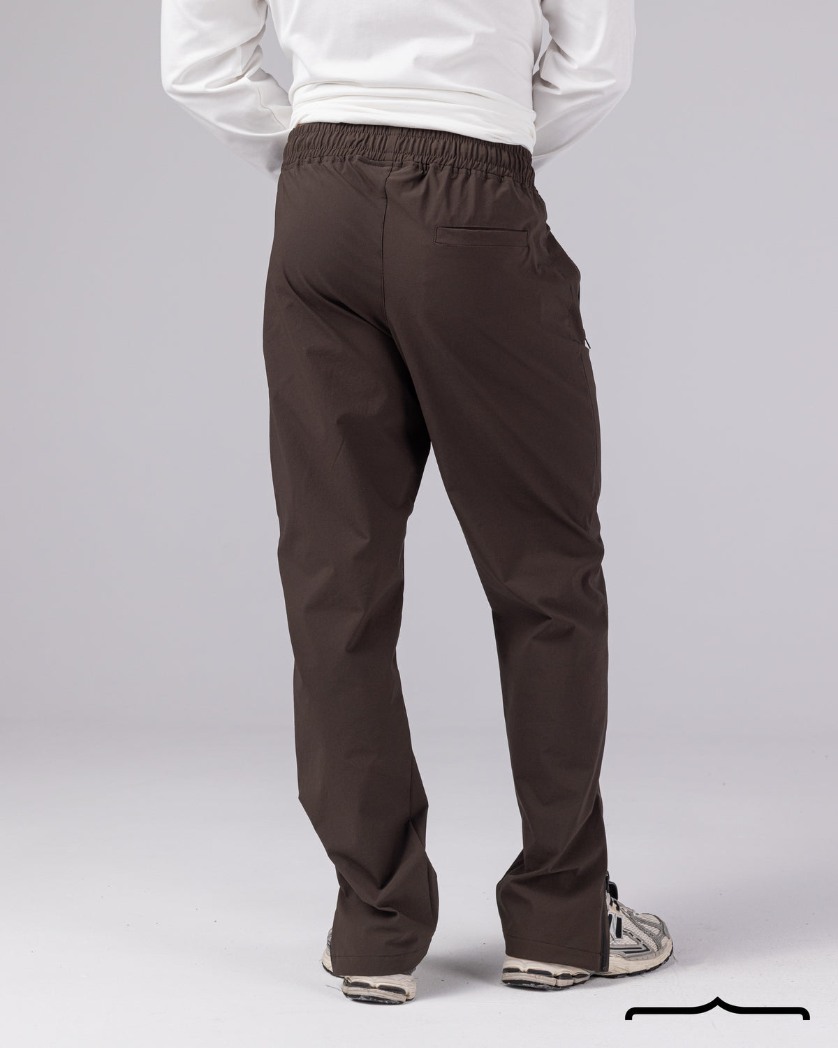 Side Zipper Pants in Brown