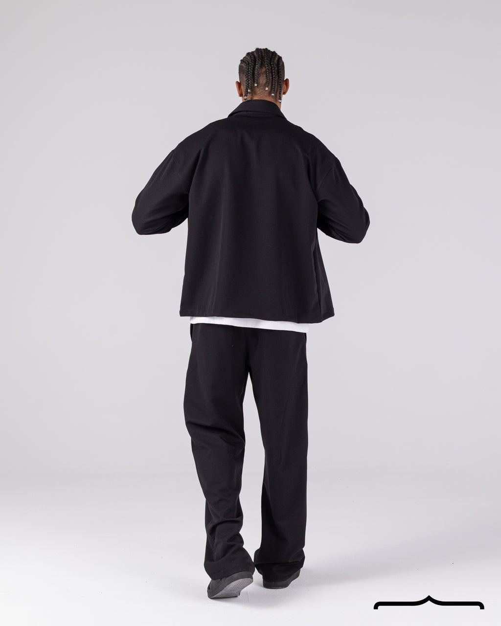 Signature Pants in Black