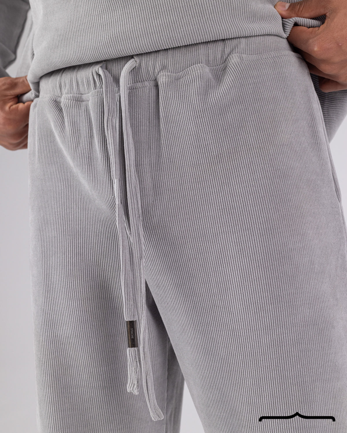 Textured Pants Set in Light Grey