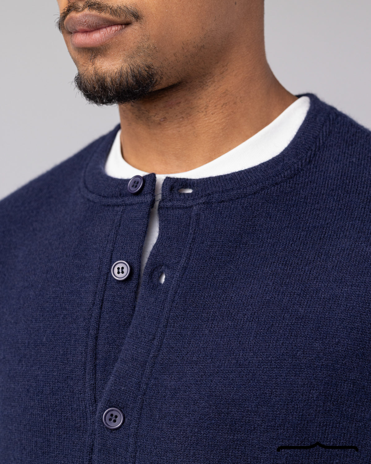 Cardigan with Buttons Volume 2 in Navy