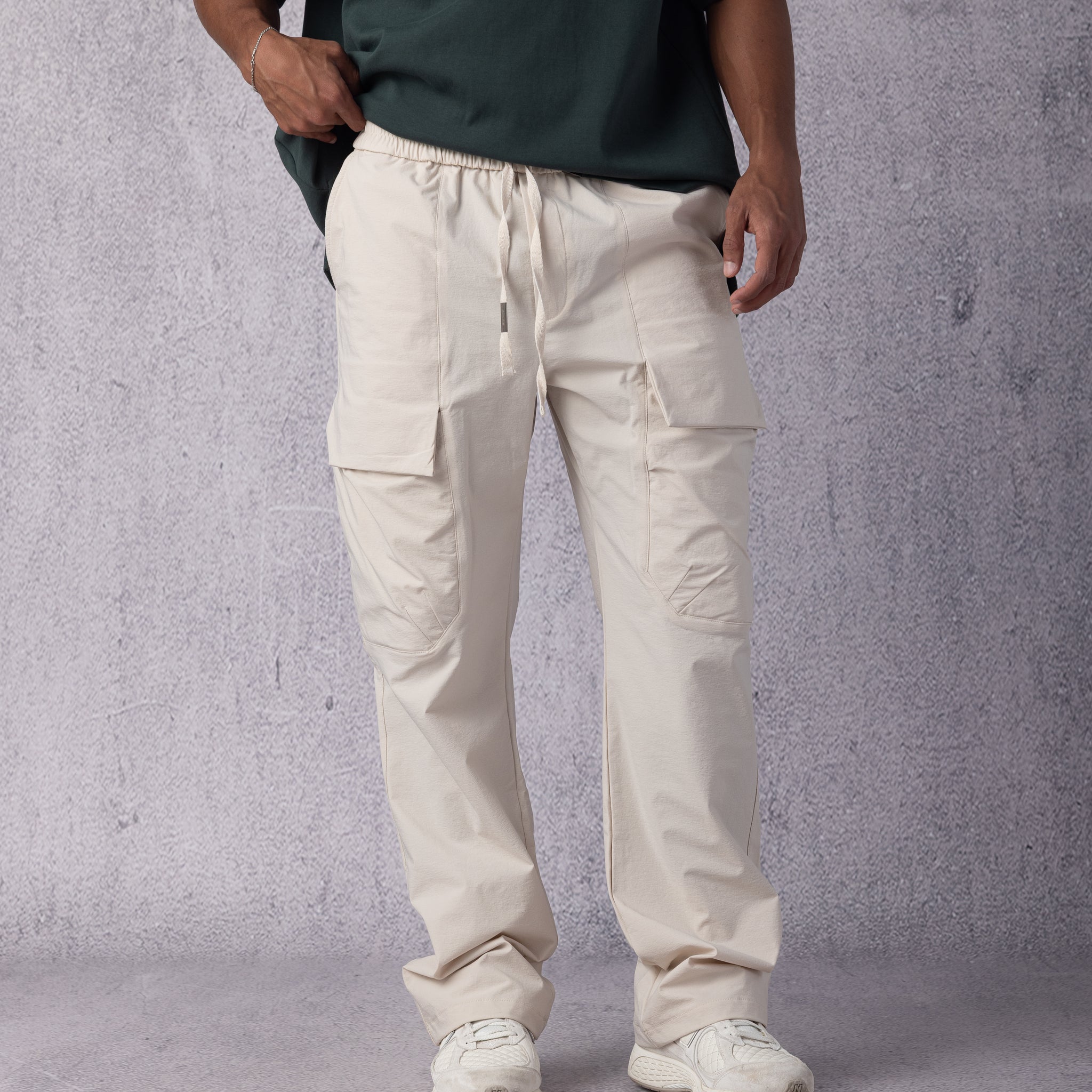 Baggy Pants in Beige Volume 2