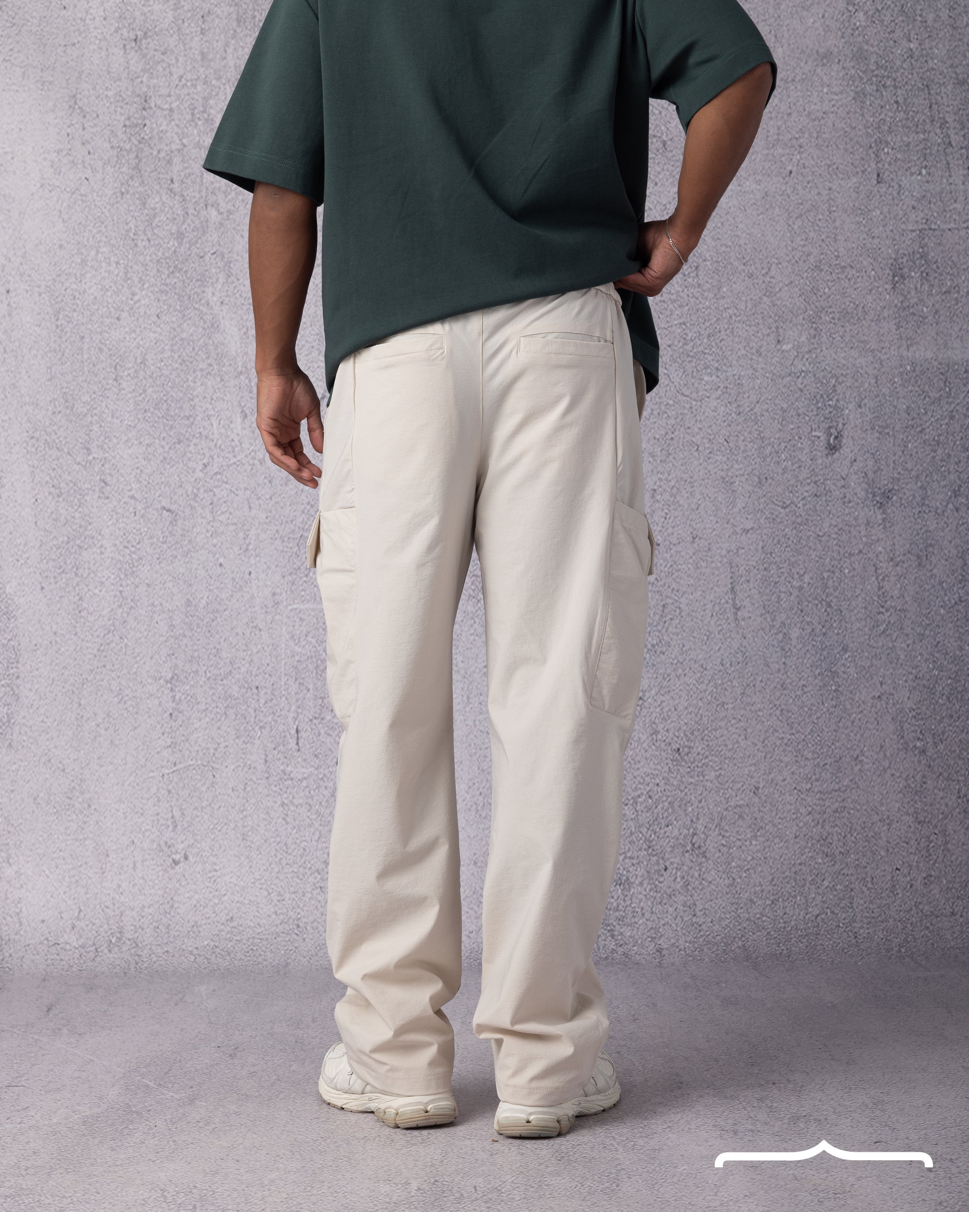 Baggy Pants in Beige Volume 2