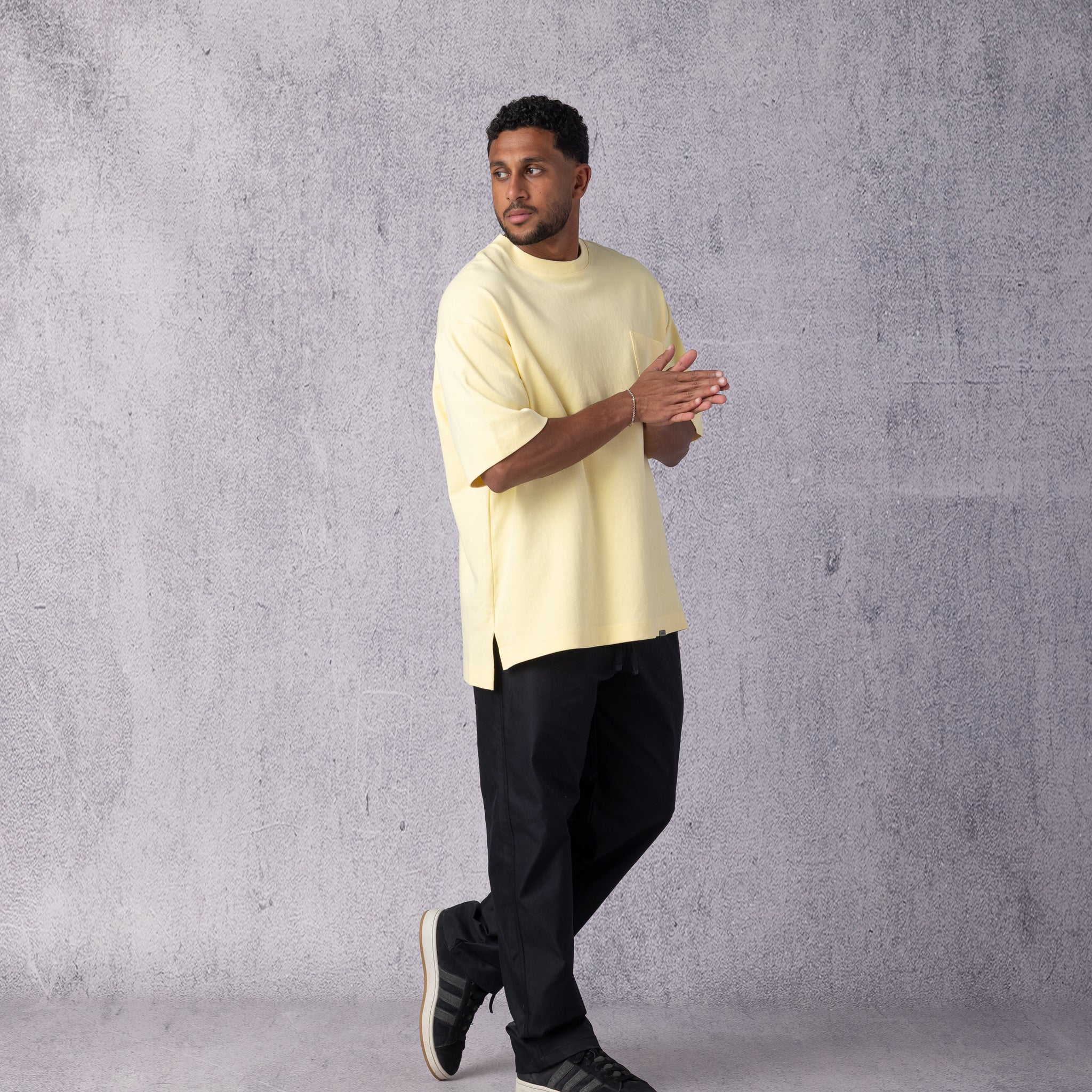 Urban Oversized T-shirt in Yellow