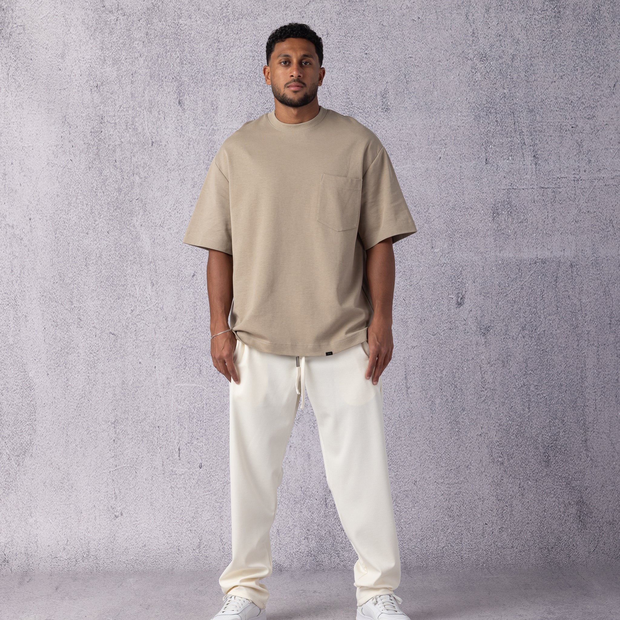 Urban Oversize T-shirt in Beige