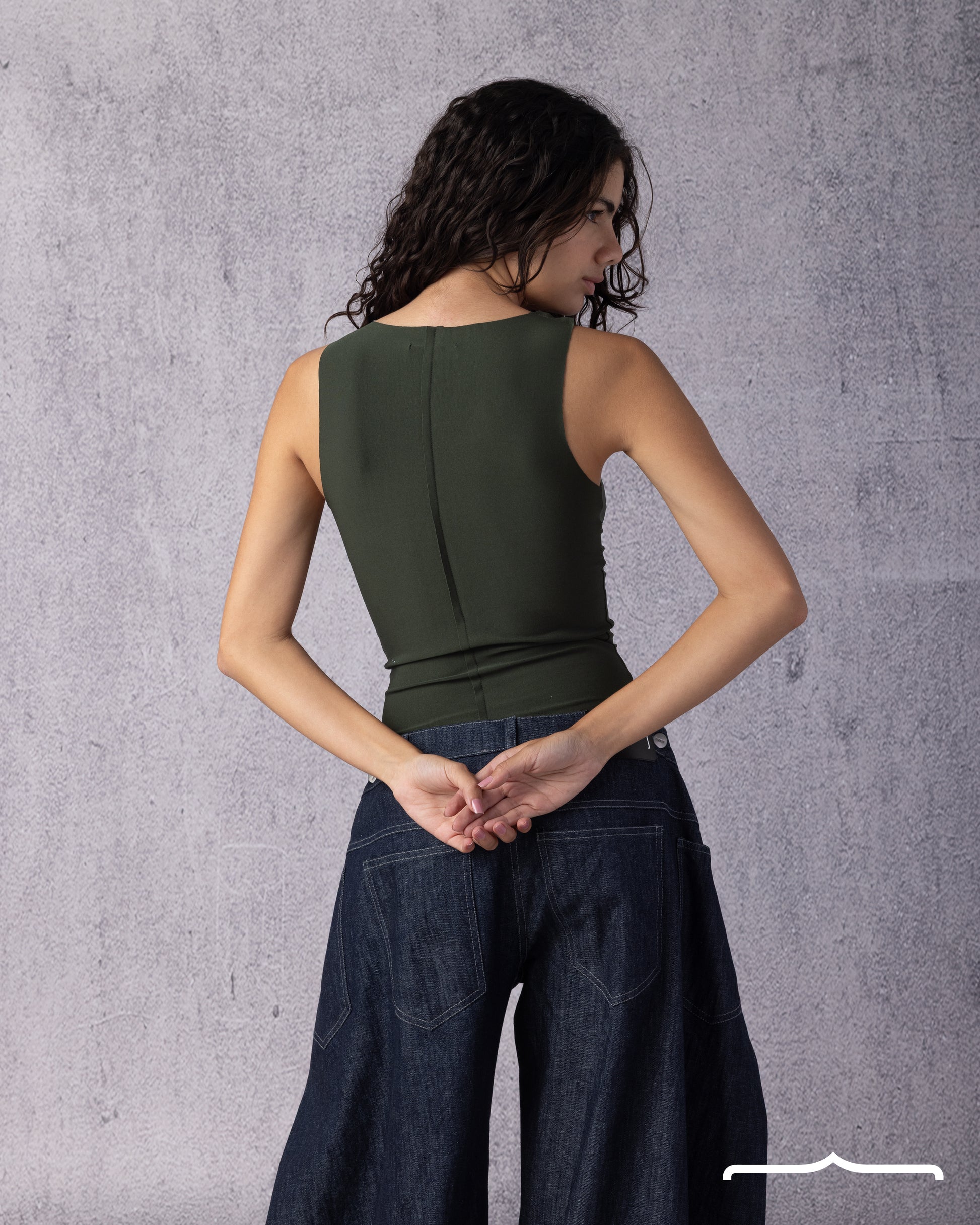 Raw Edge top Volume 2 in Olive