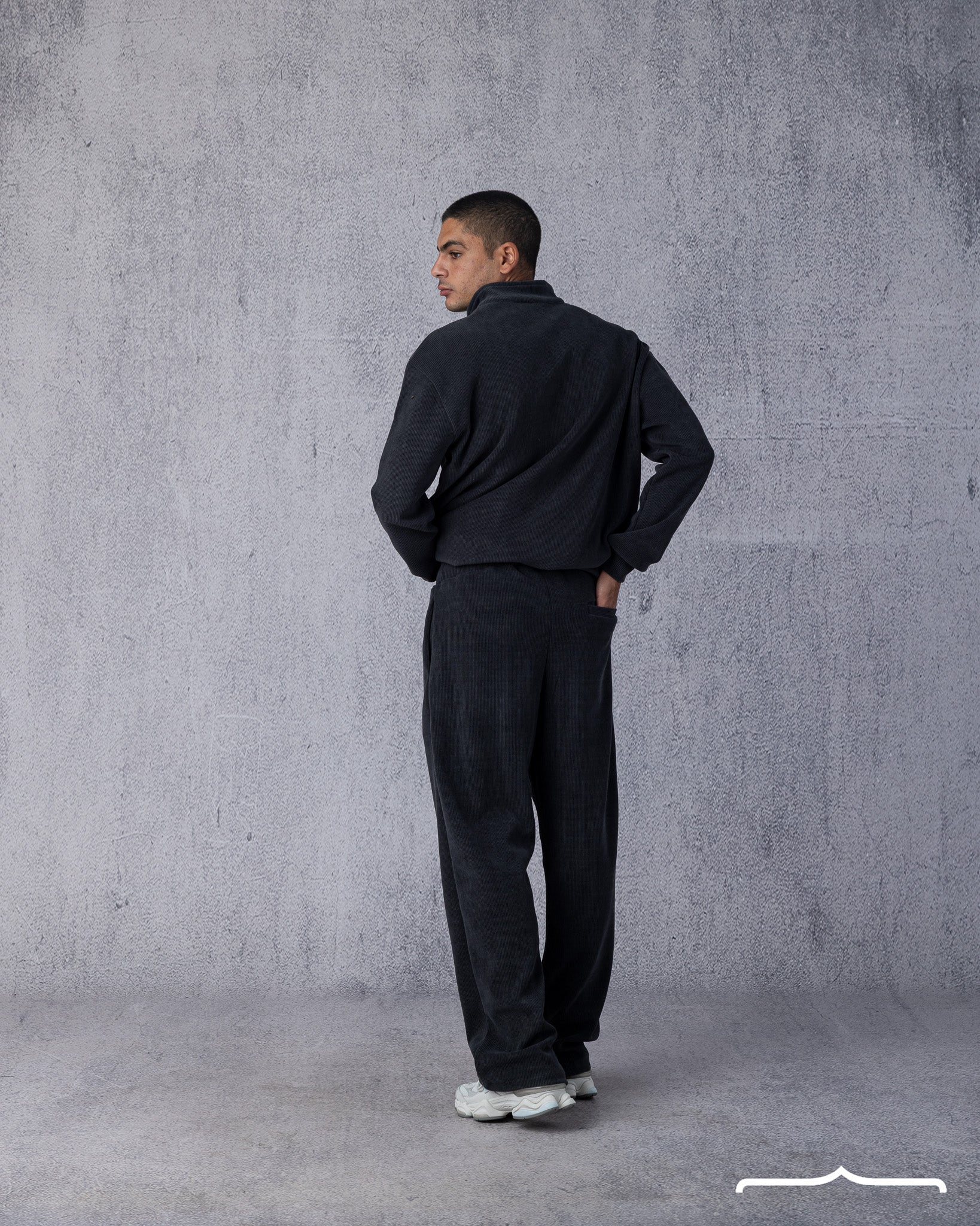 men's Textured pants in Dark Grey Volume 3