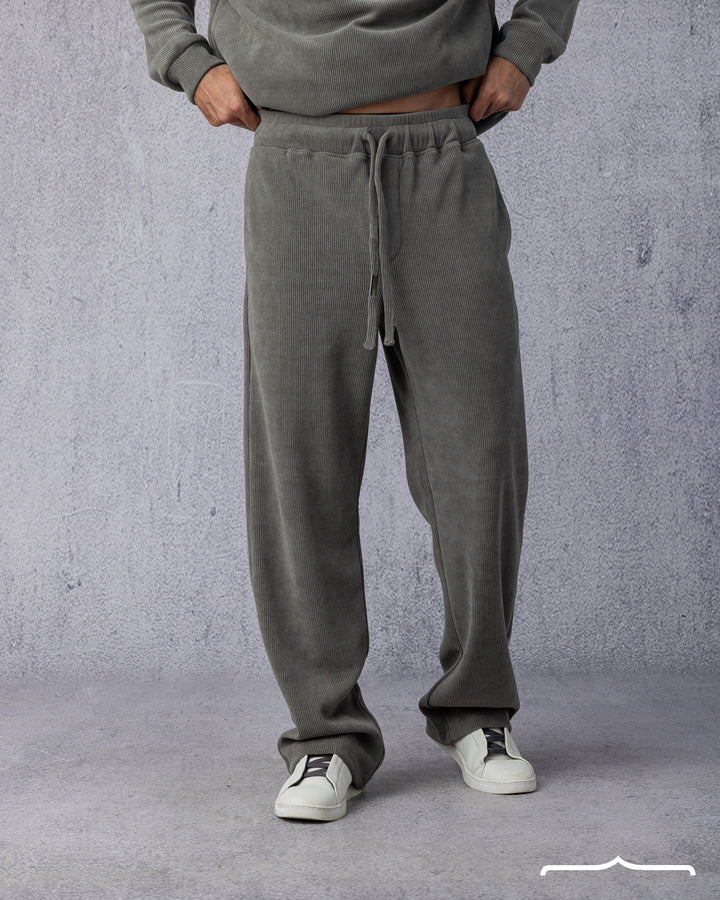 Textured pants in Light Olive Volume 3