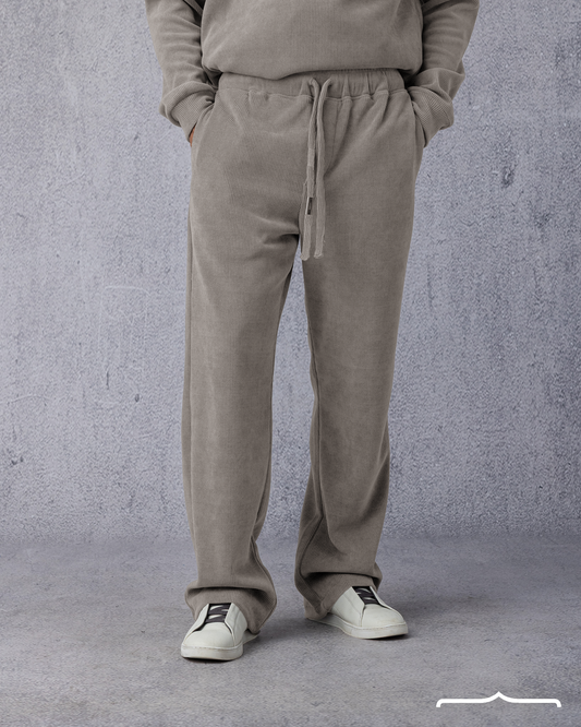 Textured pants in Beige Volume 3