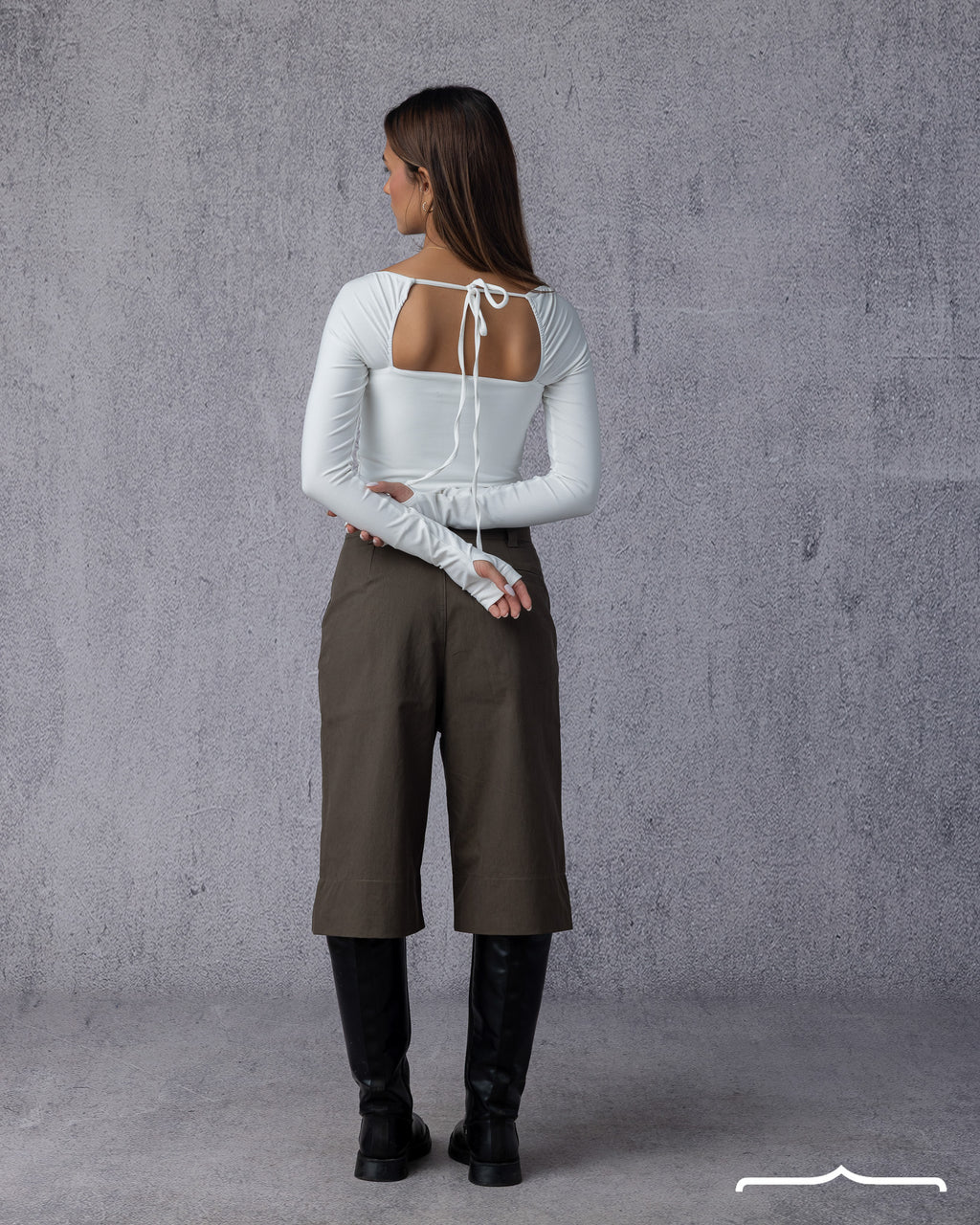 Off shoulder top in White