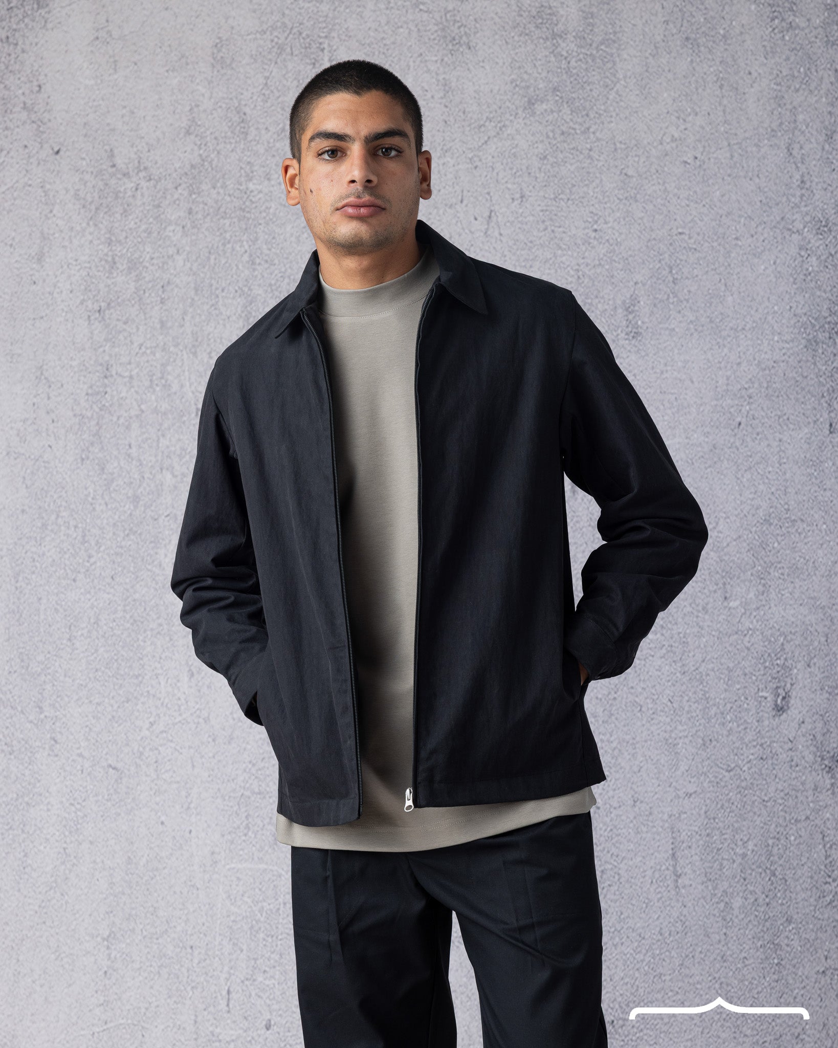 Signature Jacket in Black